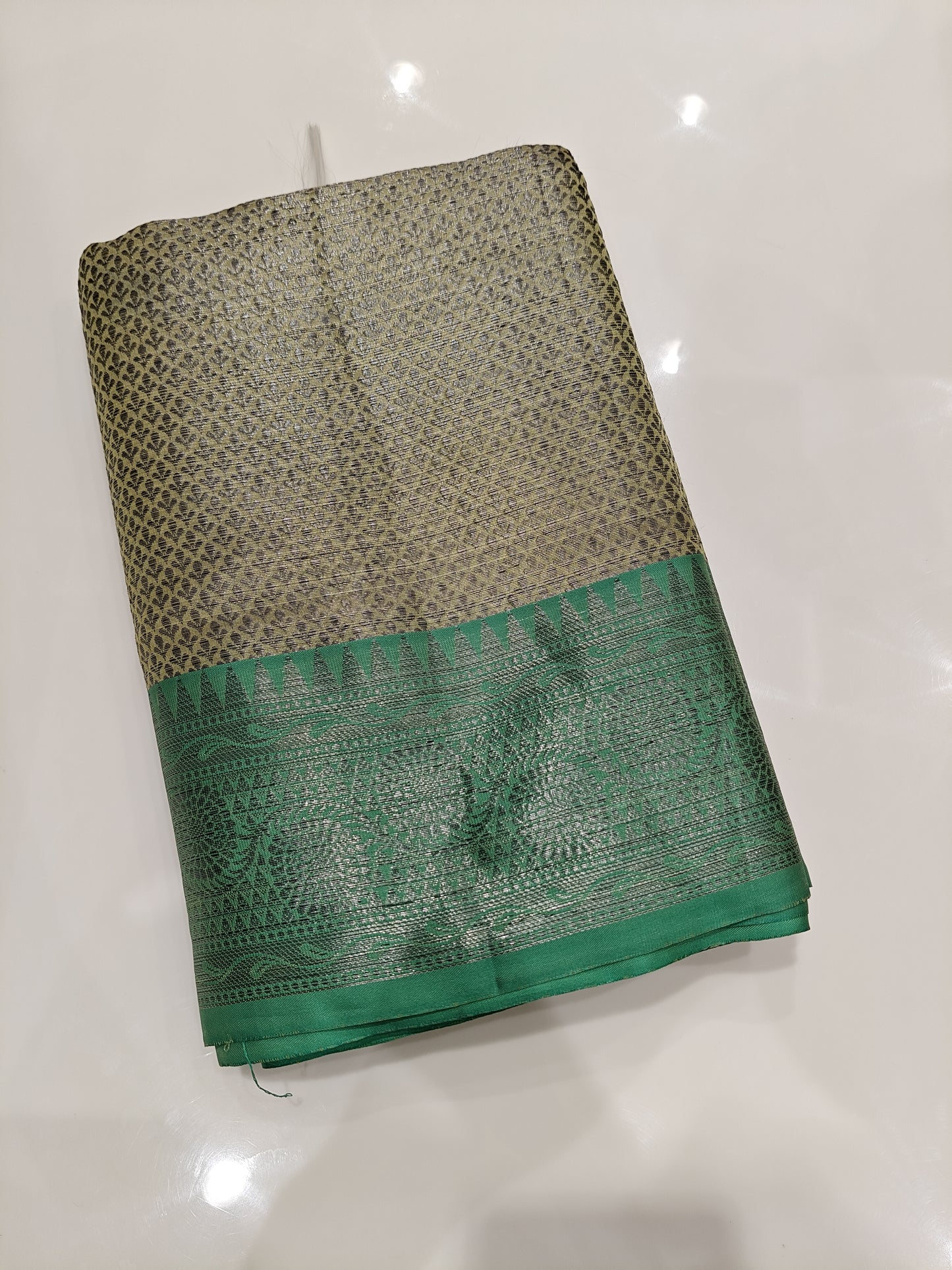 OFFER SALES SAREES - IHA 27224