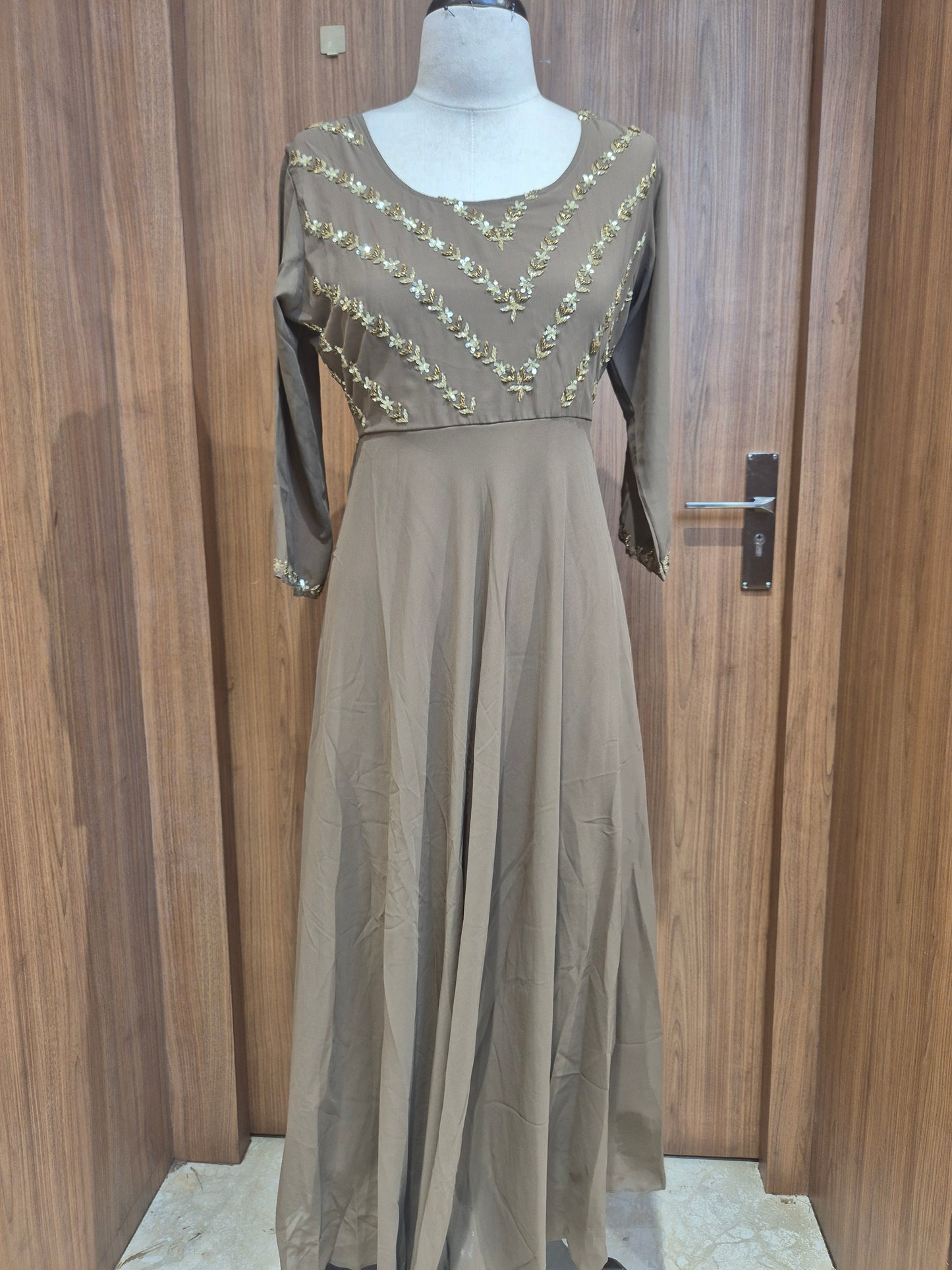 OFFER SALES TOPS COLLECTIONS - IHA 26778