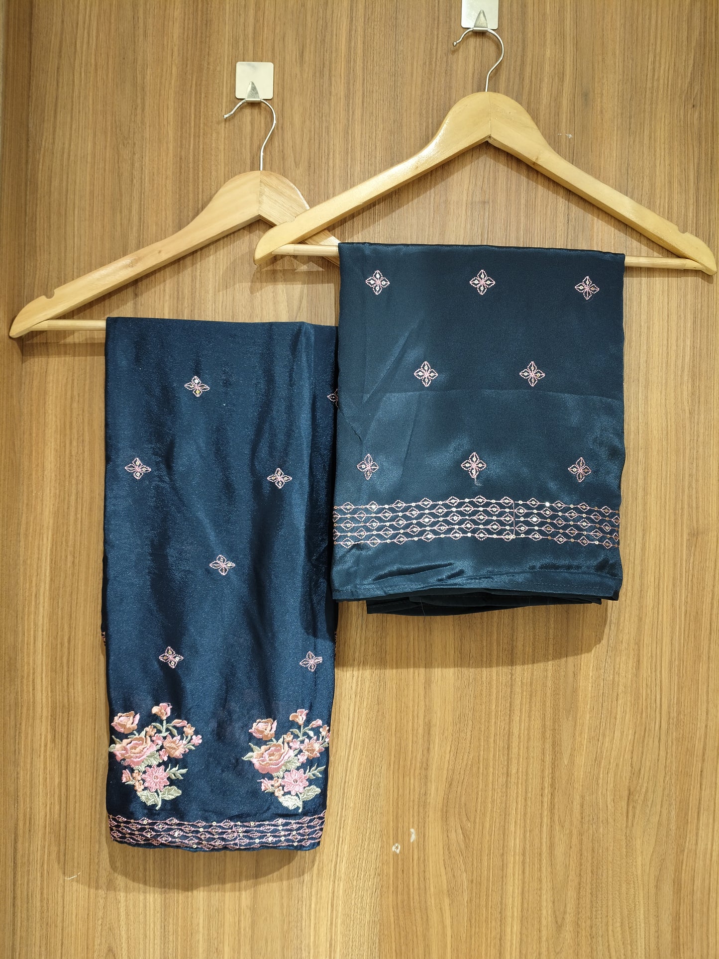 OFFER SALES UNSTITCHED SALWAR - IHA 27515