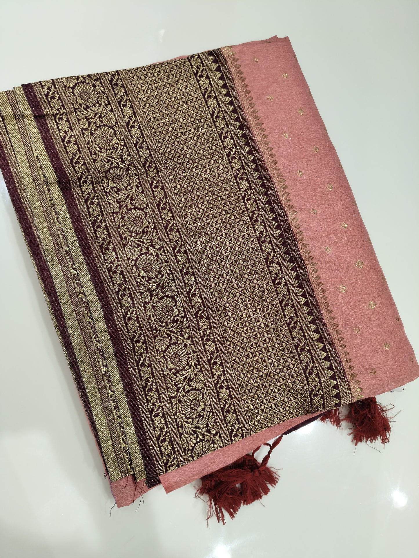 OFFER SALES SAREES - IHA 27316