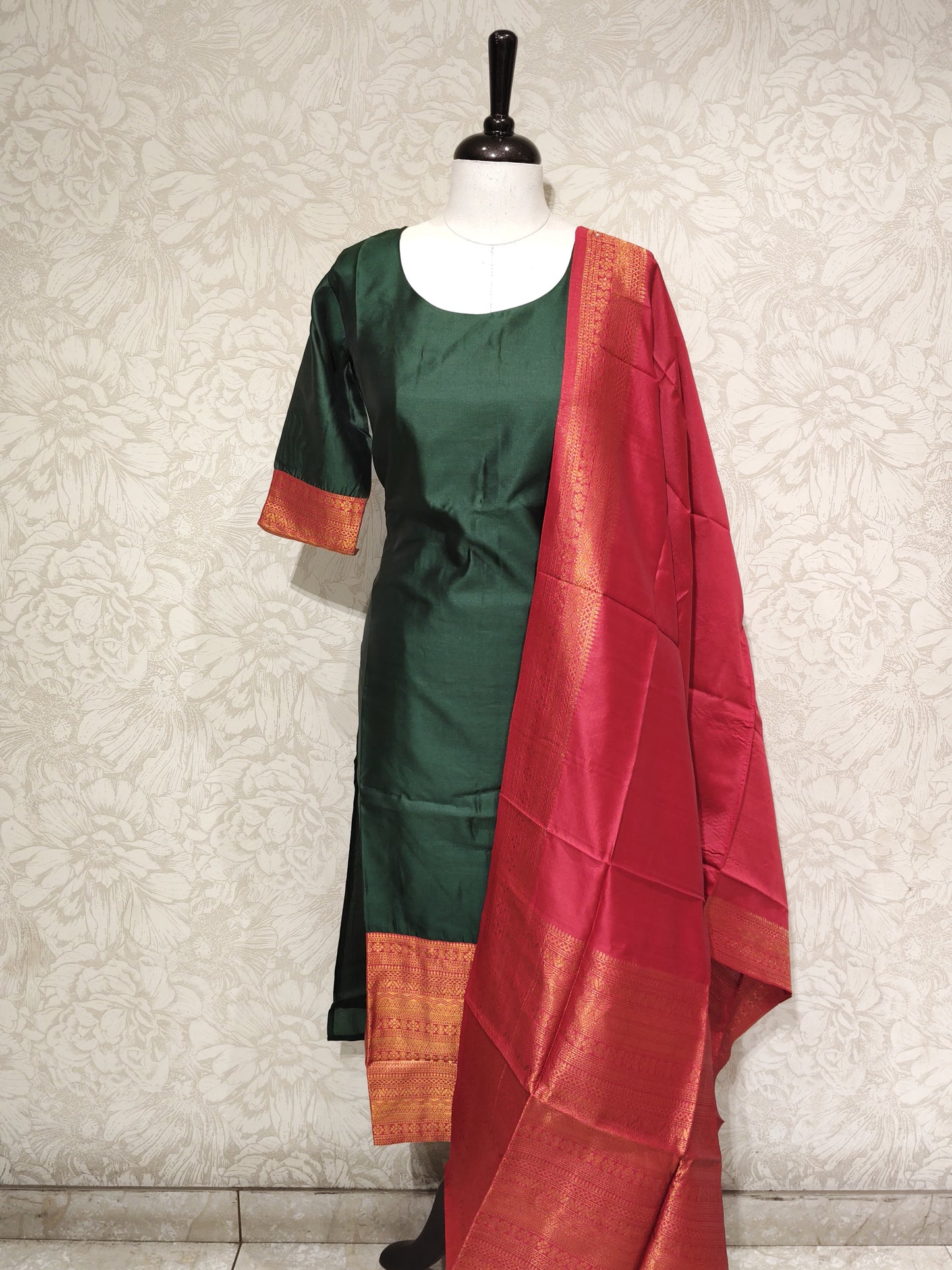 OFFER SALES TOPS COLLECTIONS - IHA 27103