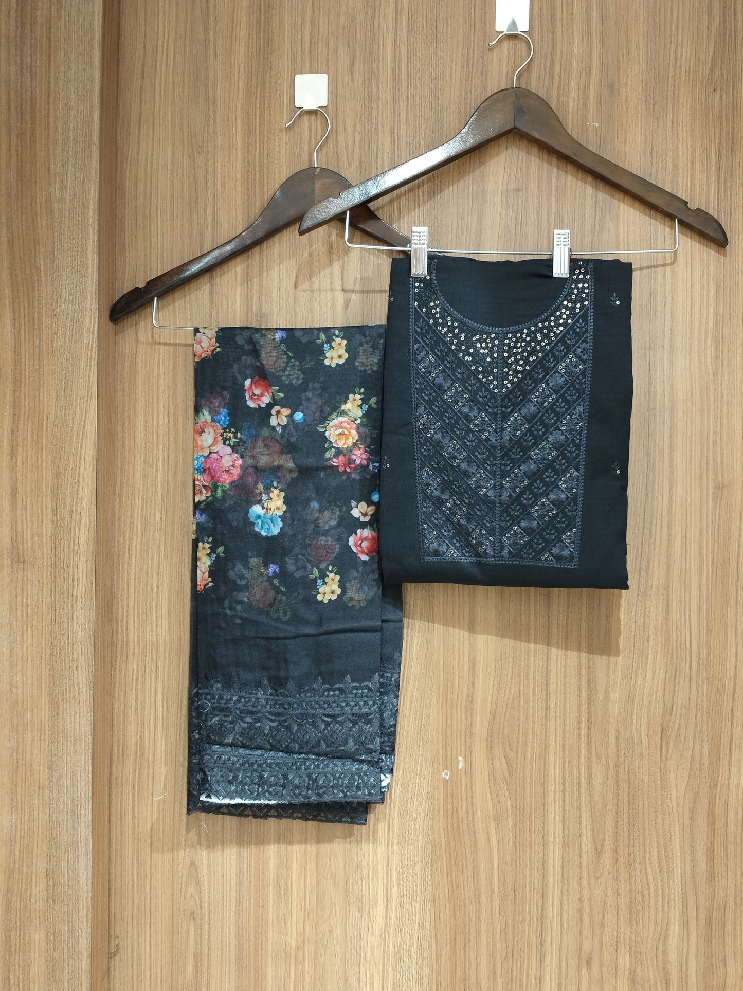 OFFER SALES UNSTITCHED SALWAR - IHA 27520