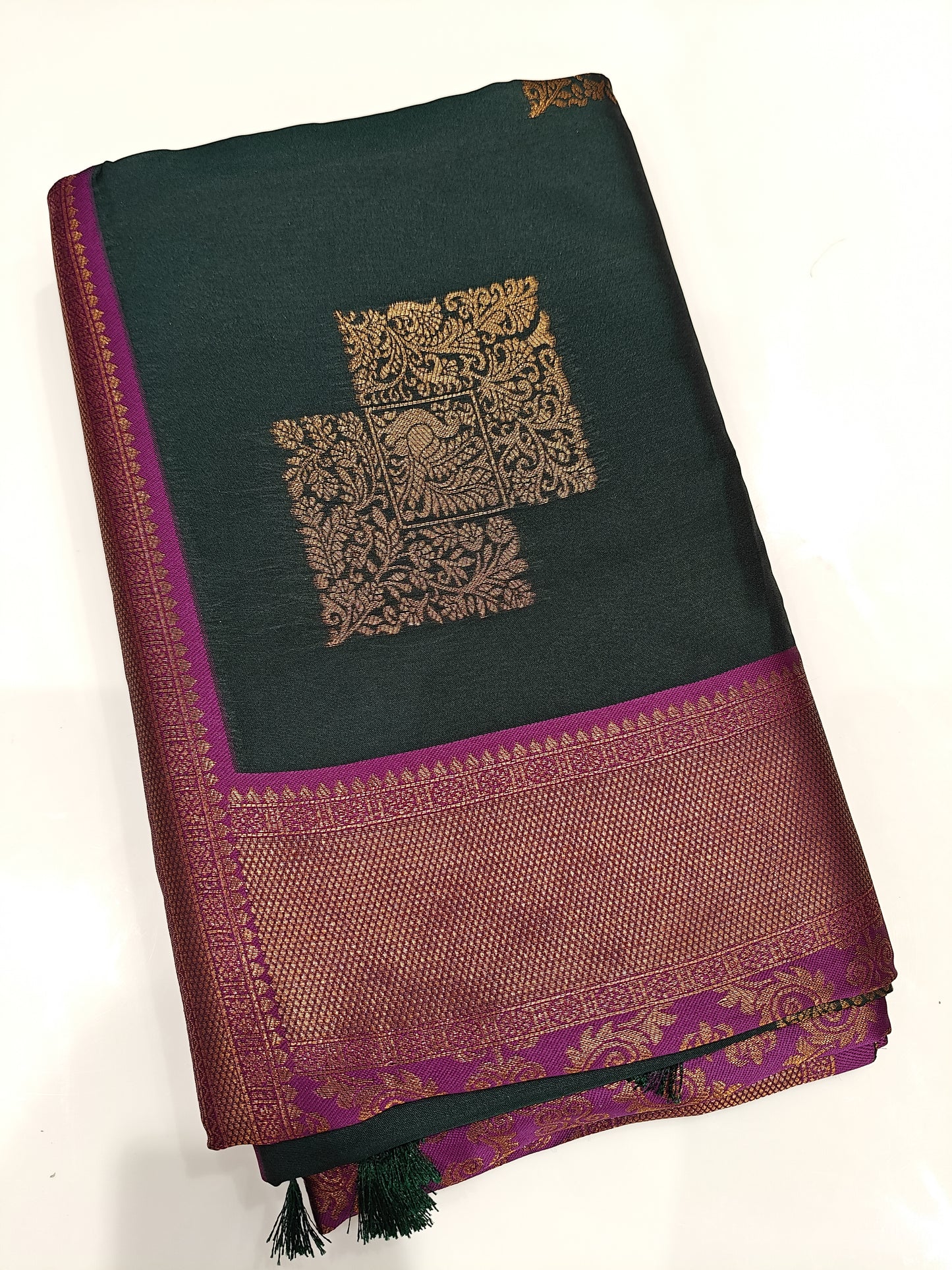 OFFER SALES SAREES - IHA 27253