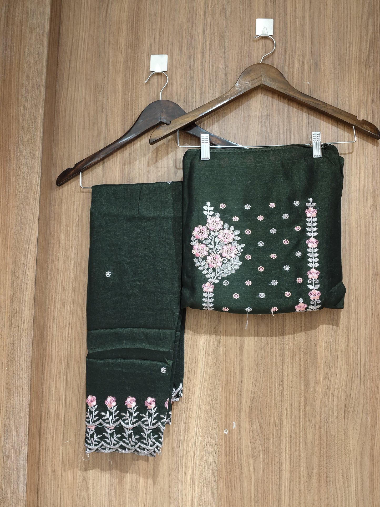 OFFER SALES UNSTITCHED SALWAR - IHA 27579