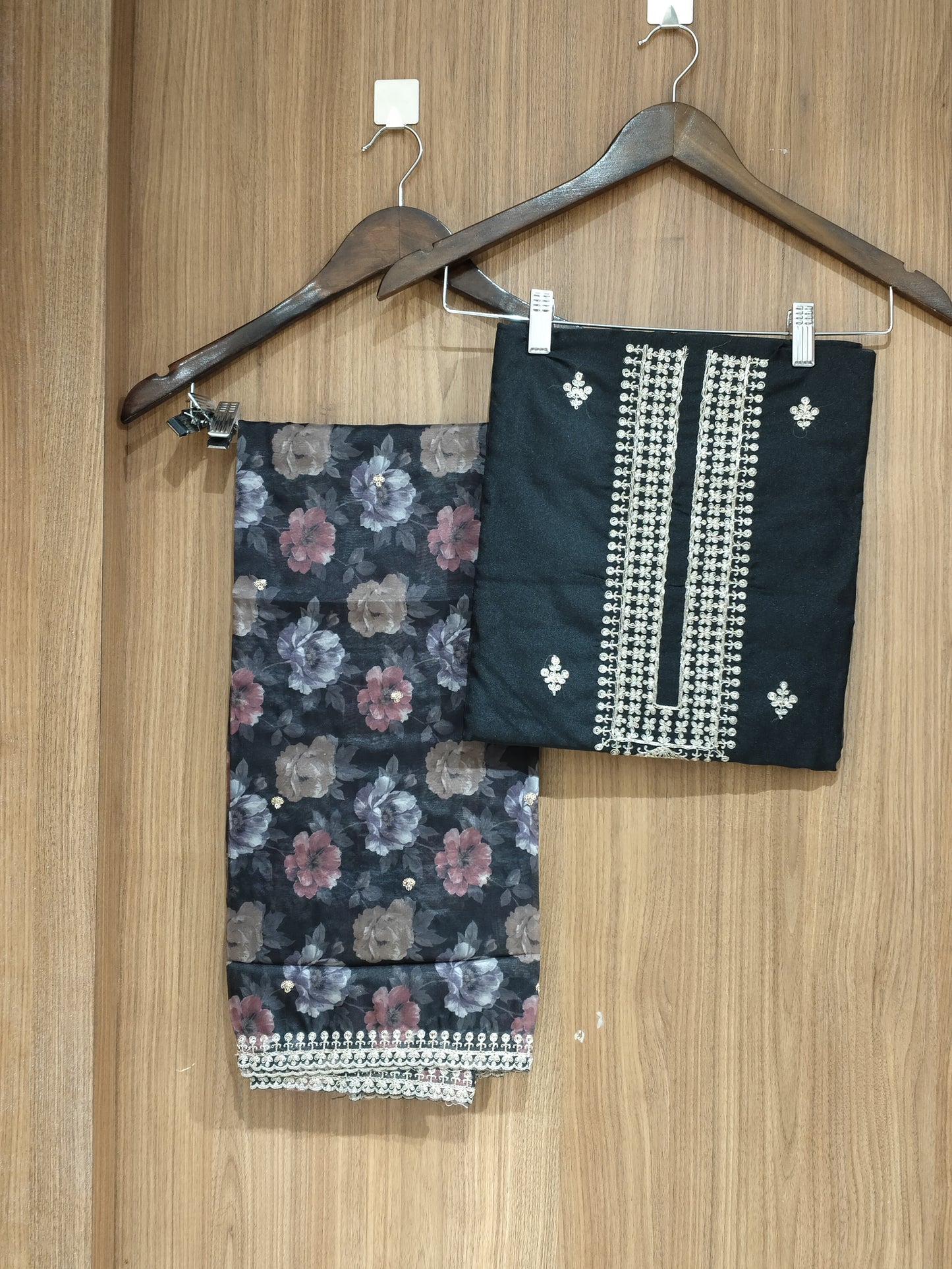 OFFER SALES UNSTITCHED SALWAR - IHA 27520