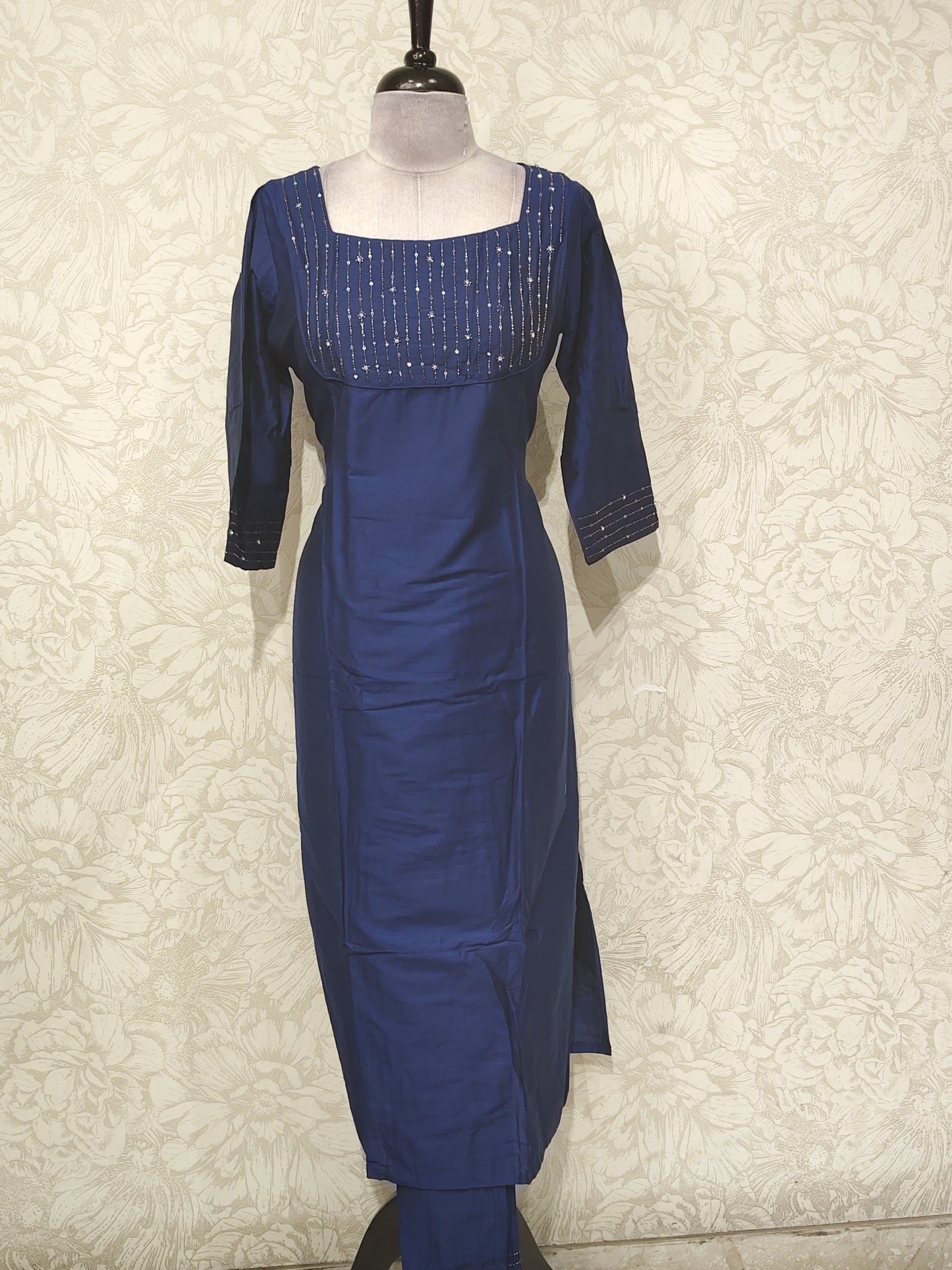 OFFER SALES TOP AND BOTTOM COLLECTIONS - IHA 27407
