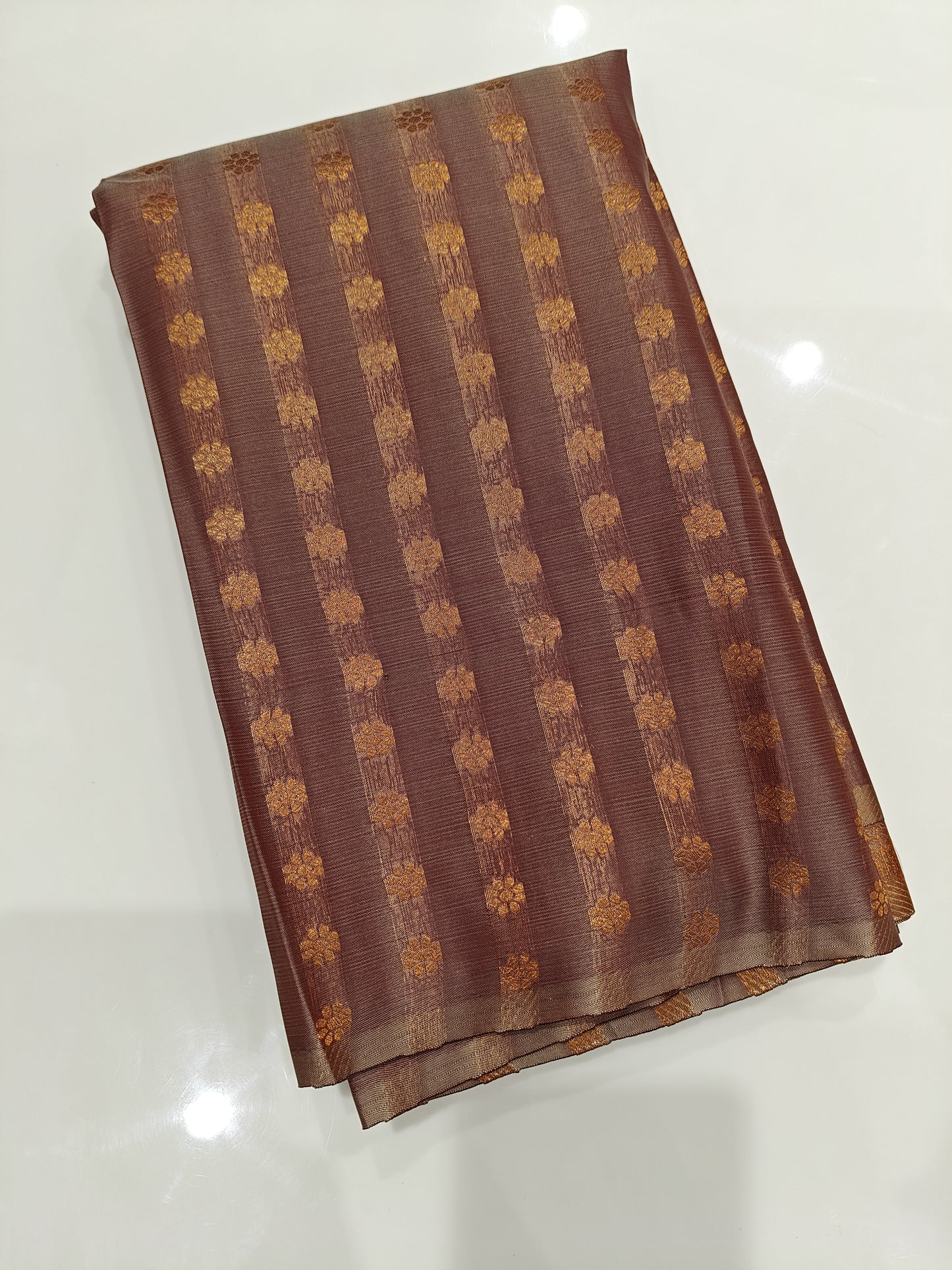 OFFER SALES SAREES - IHA 27224