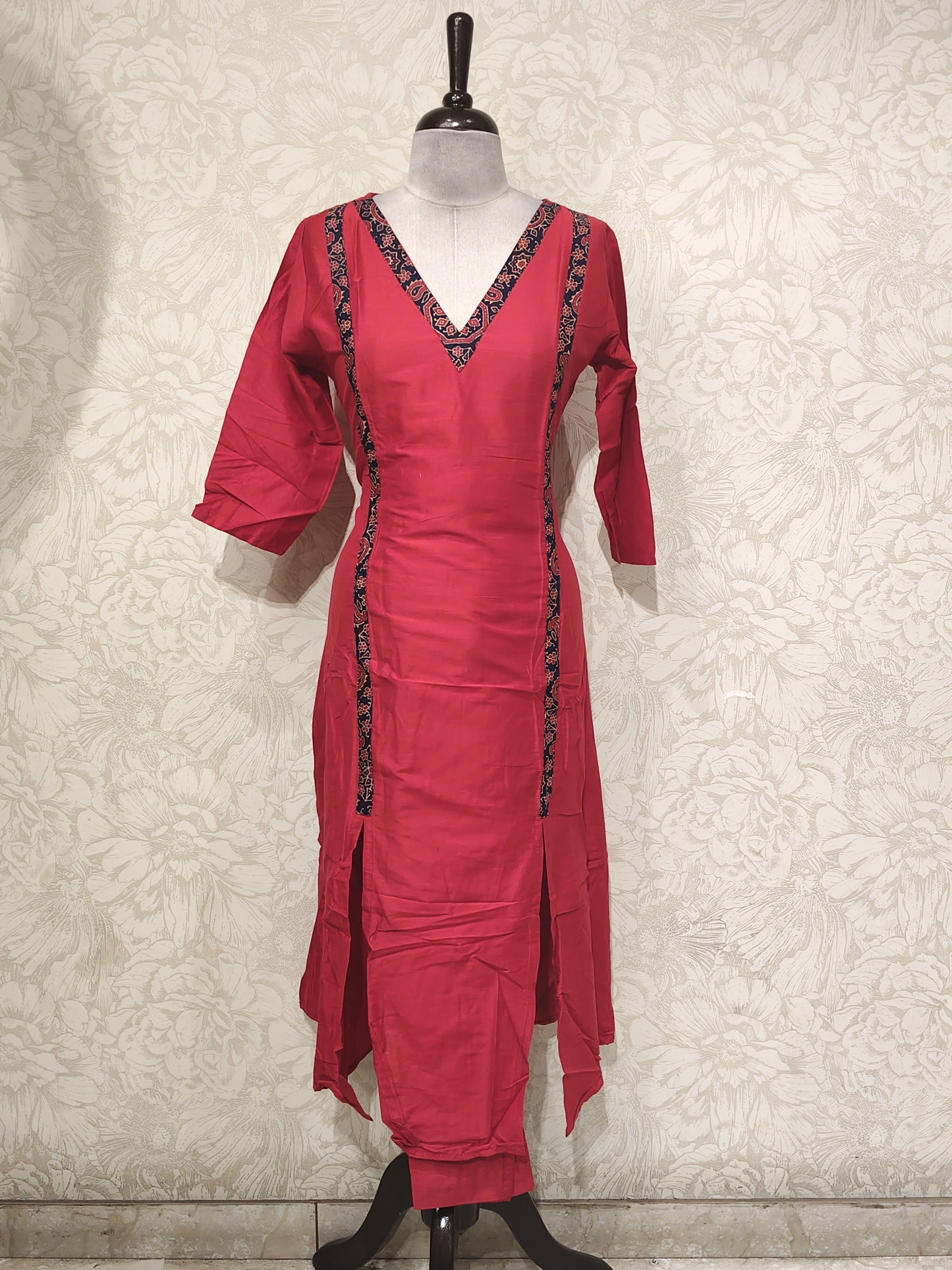 OFFER SALES TOP AND BOTTOM COLLECTIONS - IHA 27407