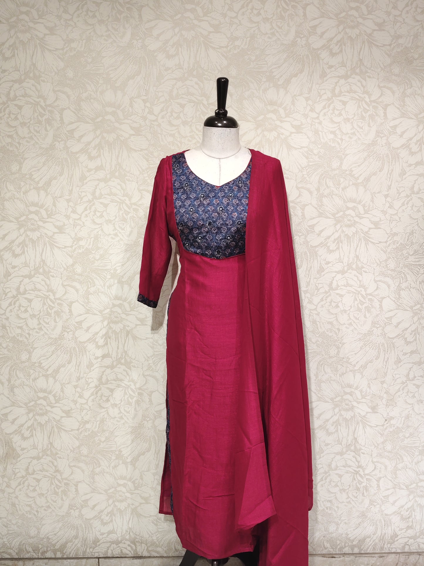 OFFER SALES TOP AND BOTTOM - IHA 27524