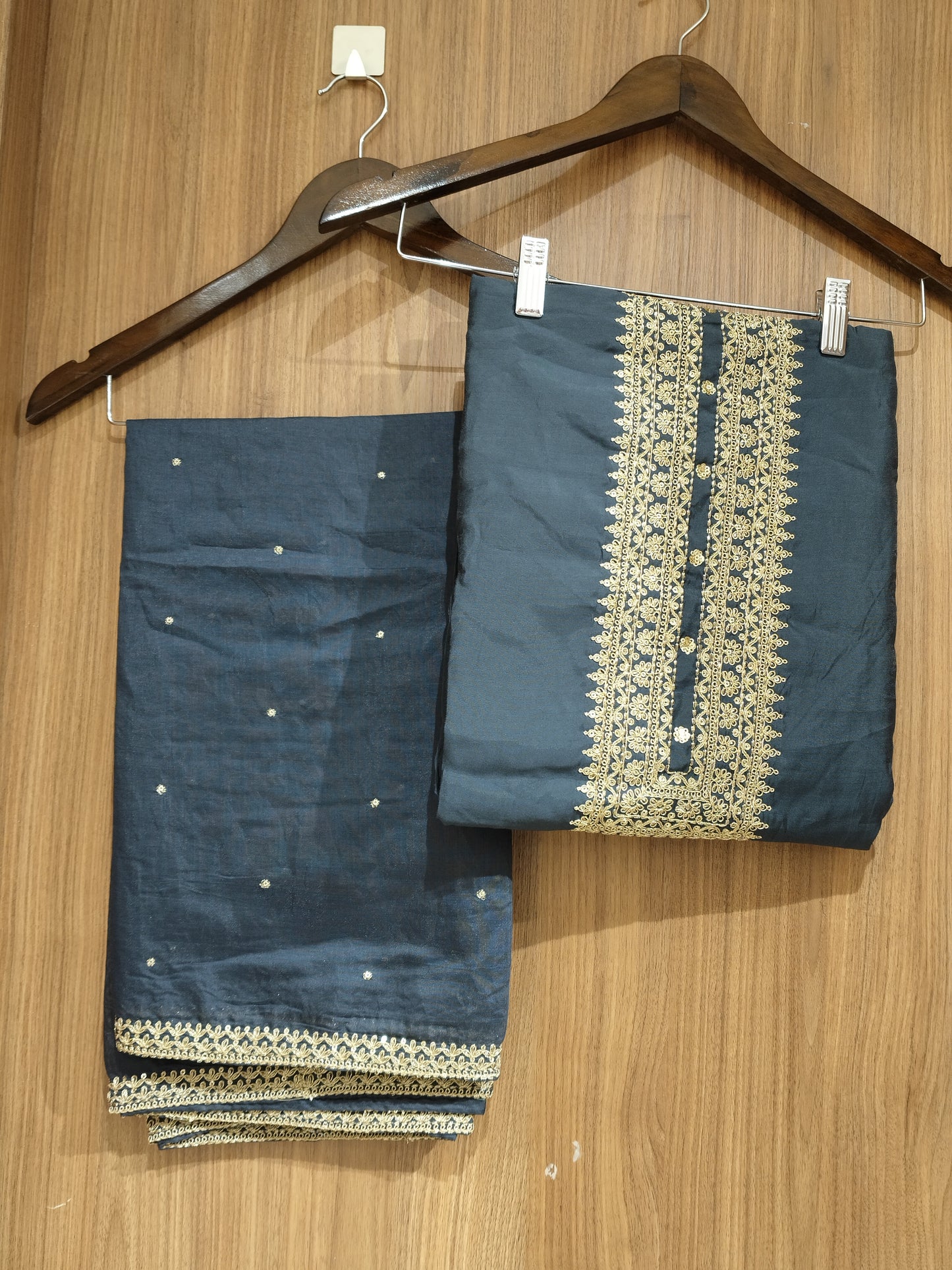 OFFER SALES UNSTITCHED SALWAR - IHA 27595