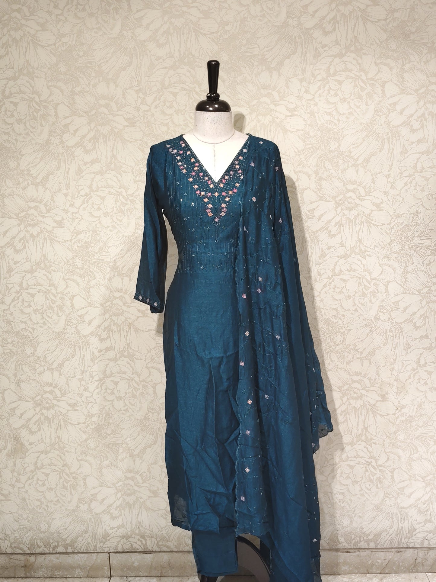 OFFER SALES TOP AND BOTTOM - IHA 27508