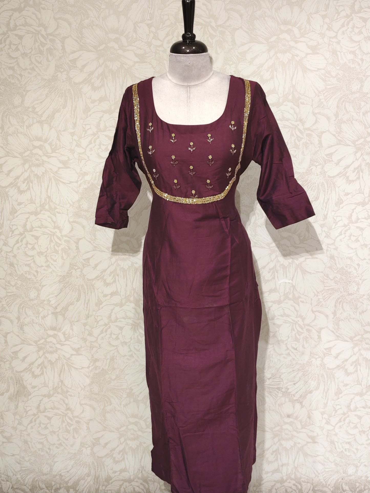 OFFER SALES TOP AND BOTTOM - IHA 27524