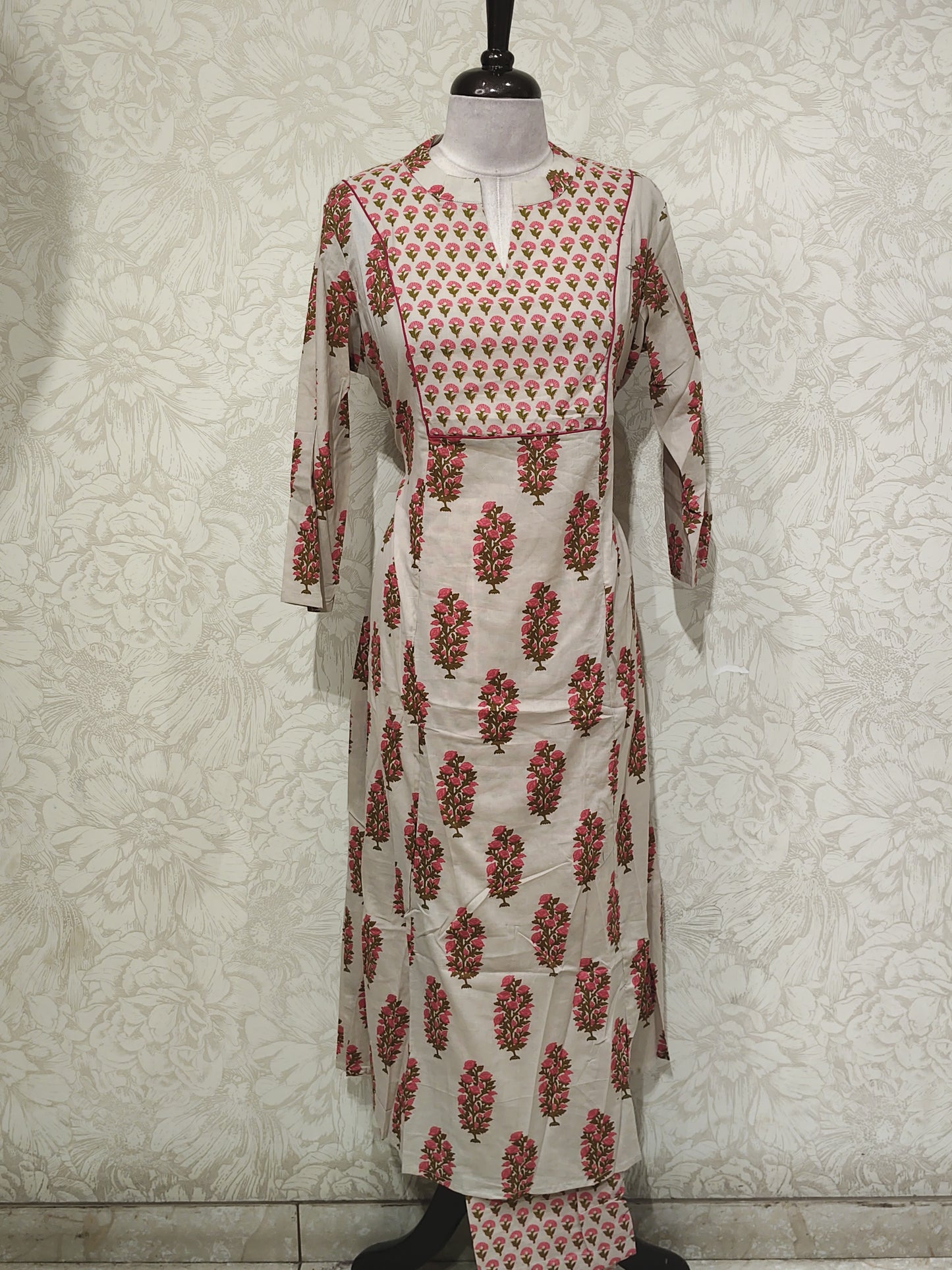 OFFER SALES TOP AND BOTTOM COLLECTIONS - IHA 27407