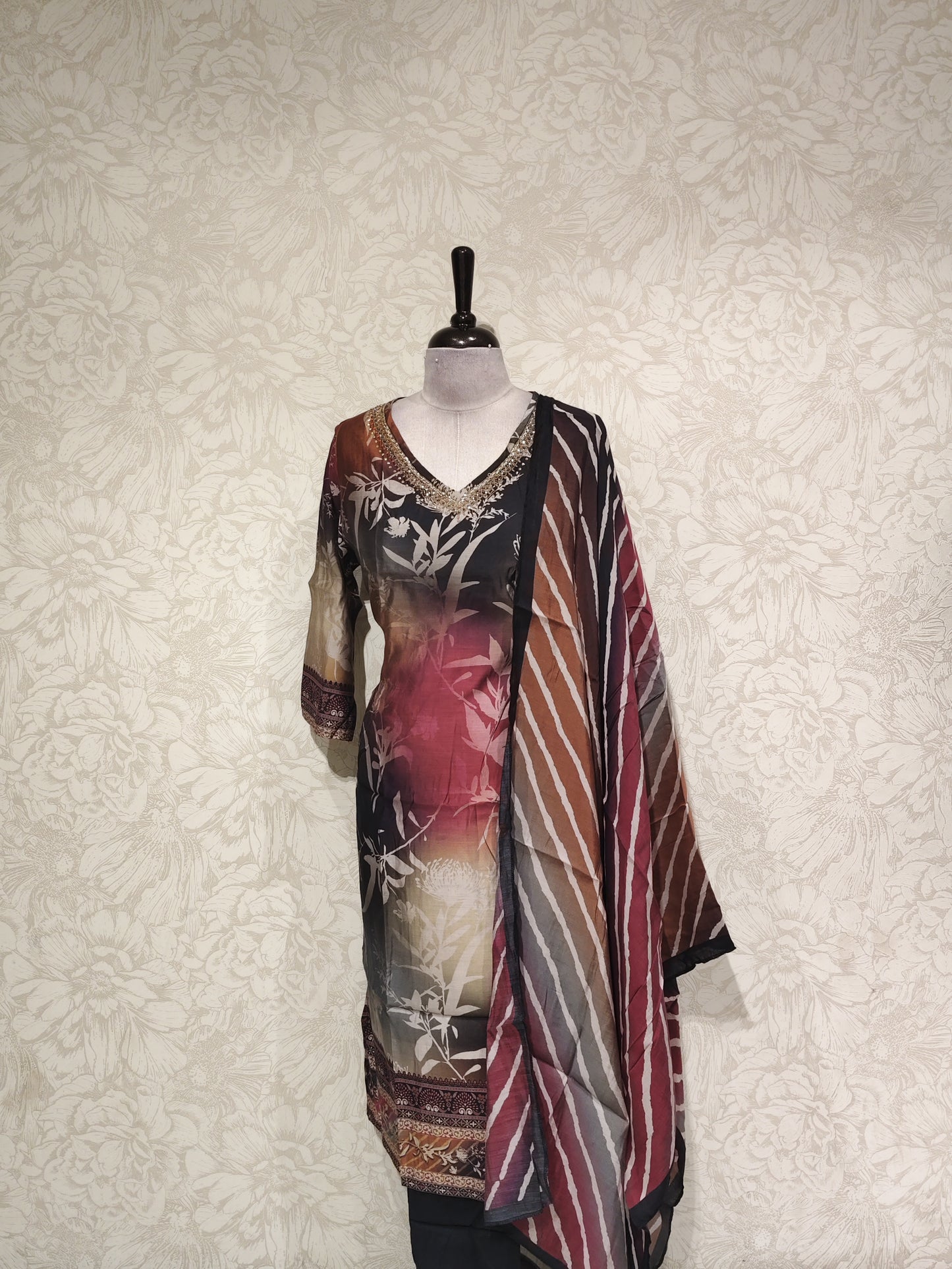 OFFER SALES TOP AND BOTTOM - IHA 27524
