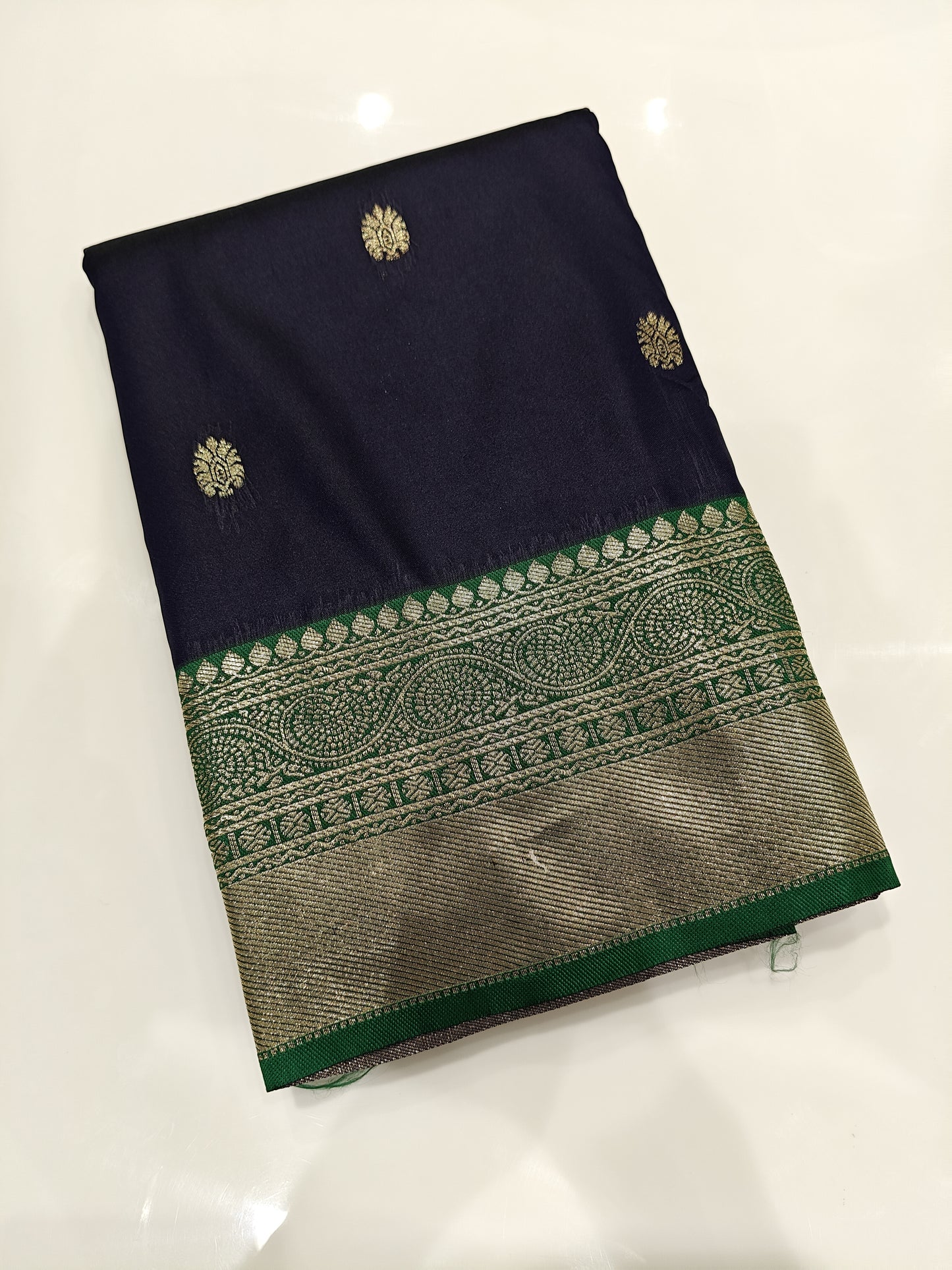 OFFER SALES SAREES - IHA 27224