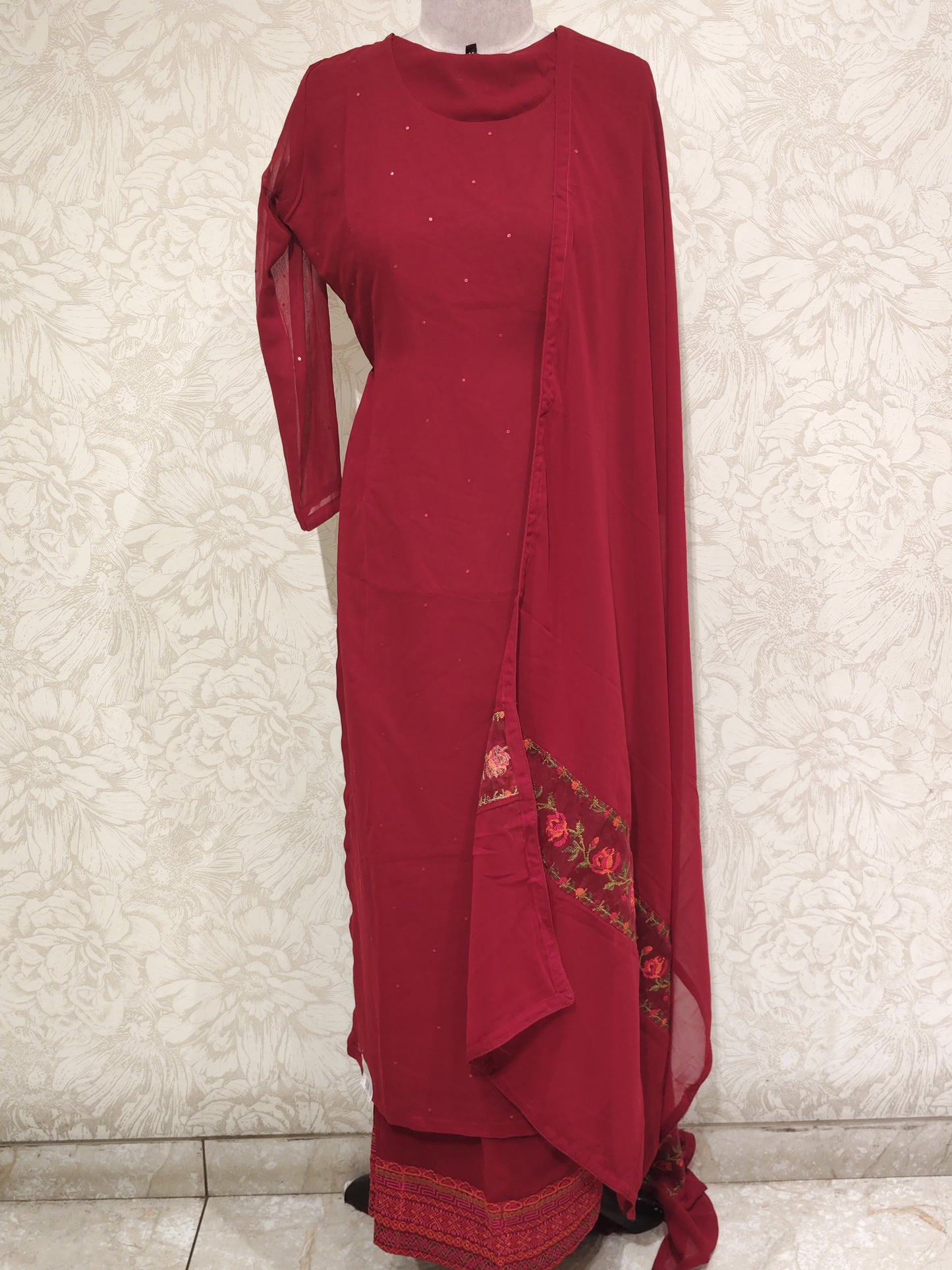 OFFER SALES TOP AND BOTTOM COLLECTIONS - IHA 27223