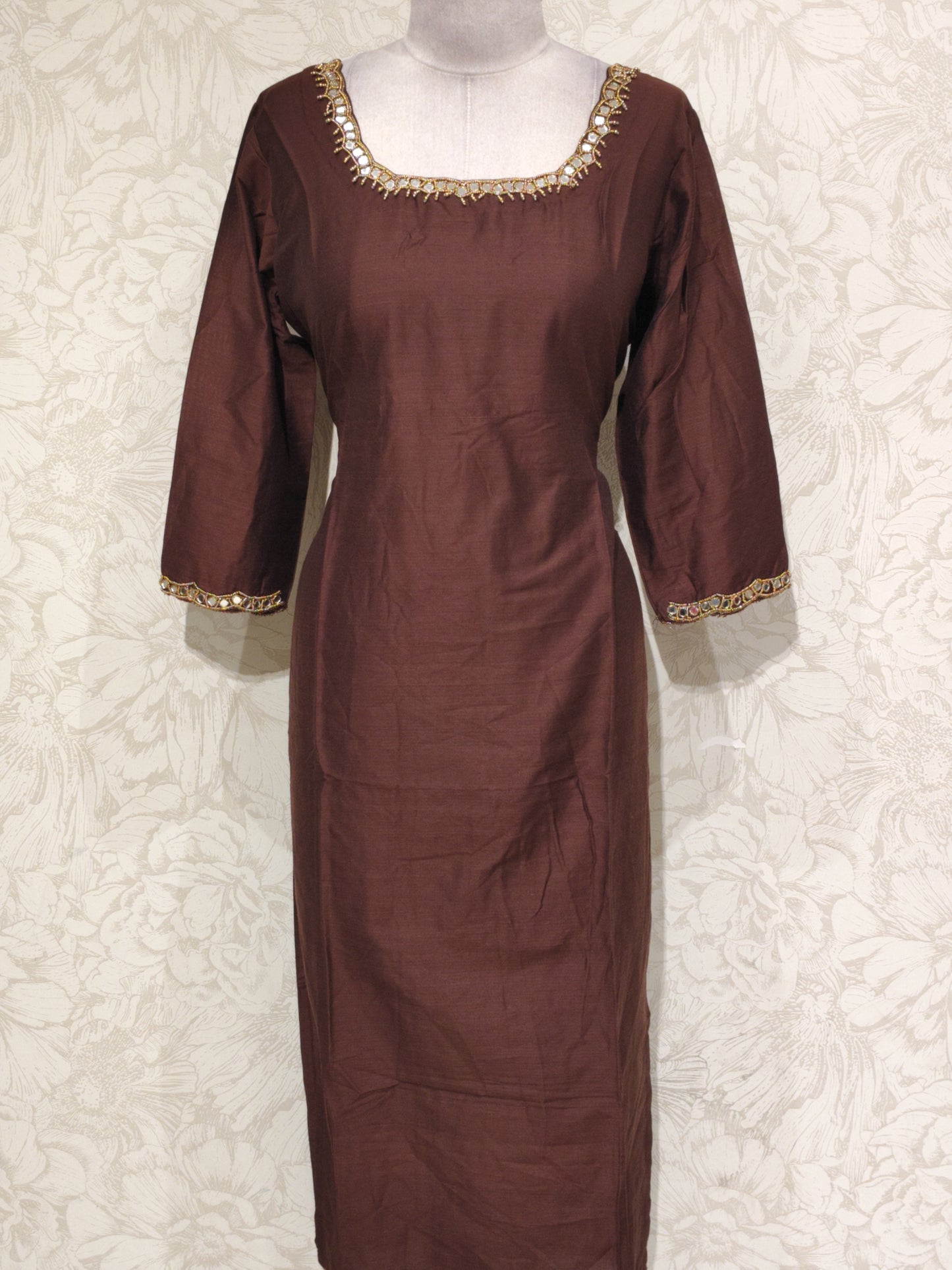 OFFER SALES TOPS COLLECTIONS - IHA 27103