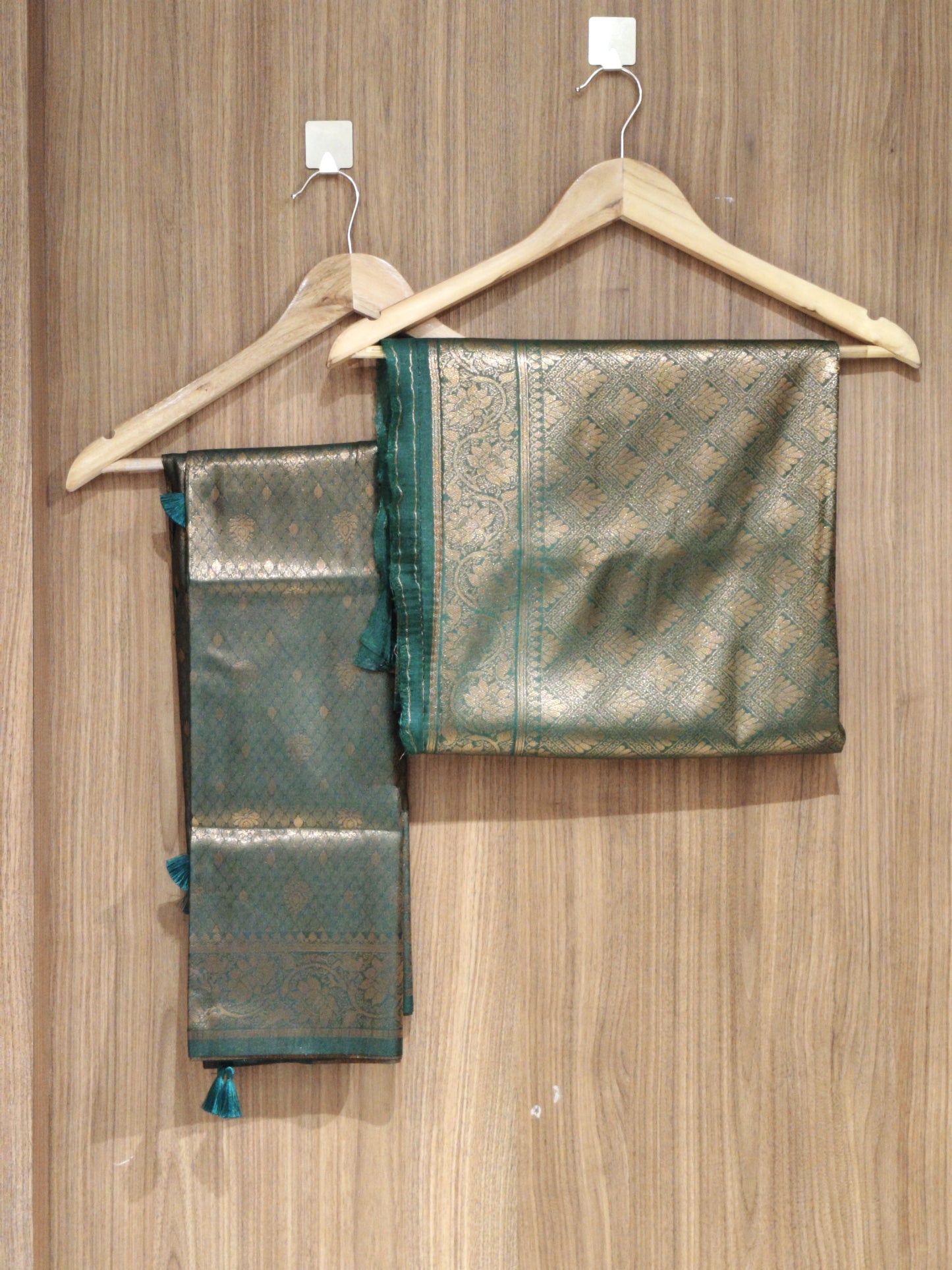OFFER SALES UNSTITCHED SALWAR - IHA 27184
