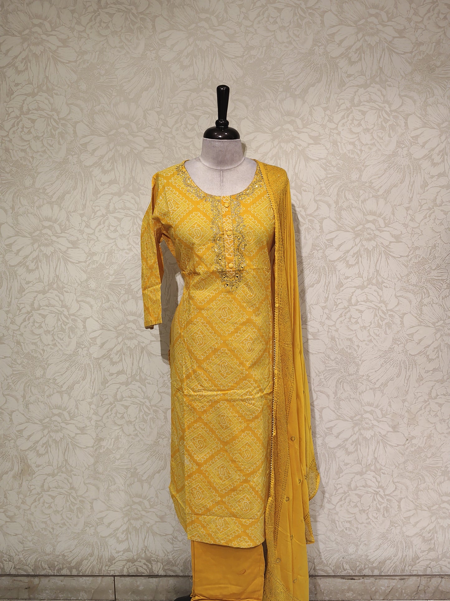 OFFER SALES TOP AND BOTTOM - IHA 27533