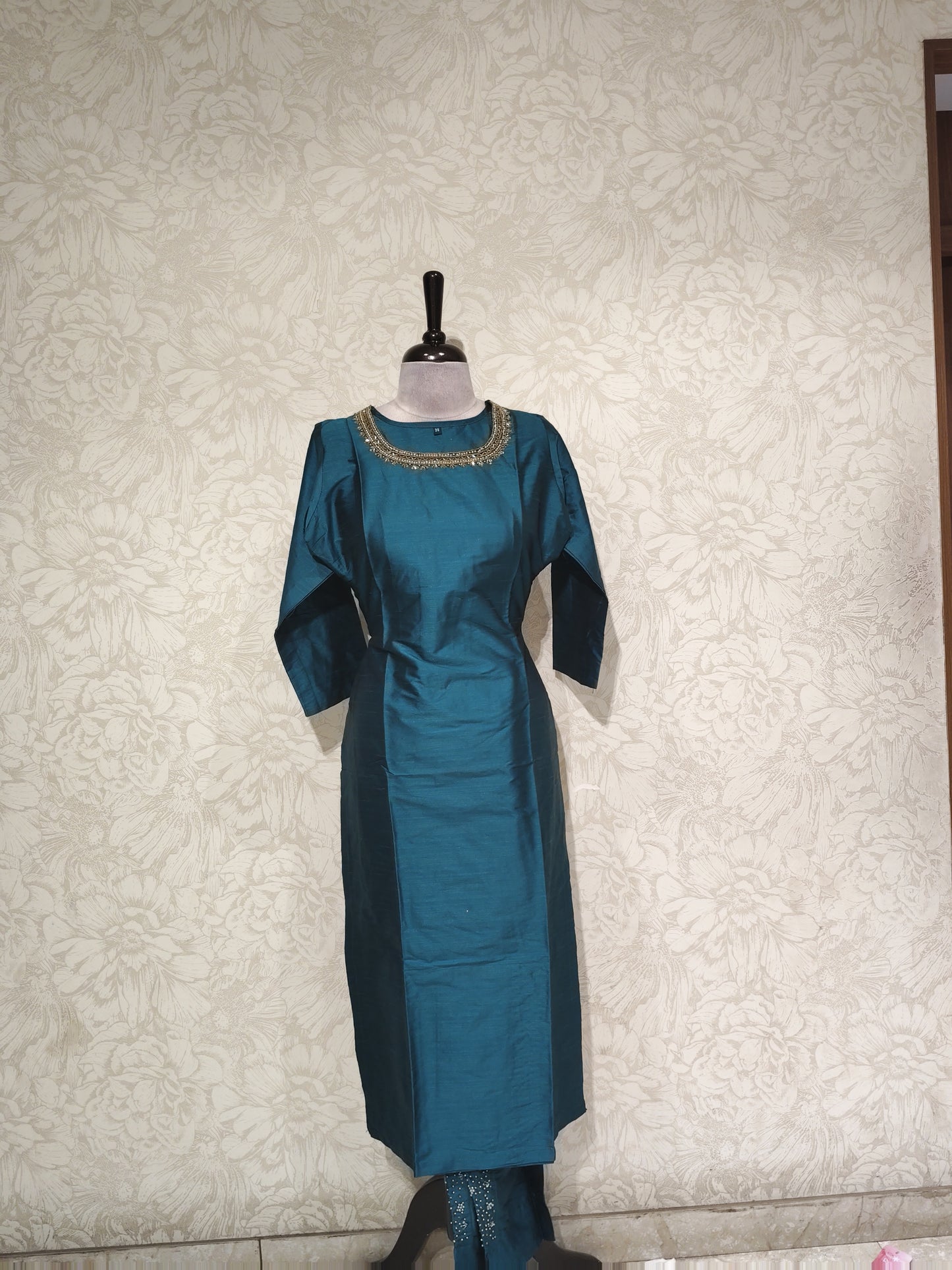 OFFER SALES TOP AND BOTTOM - IHA 27524