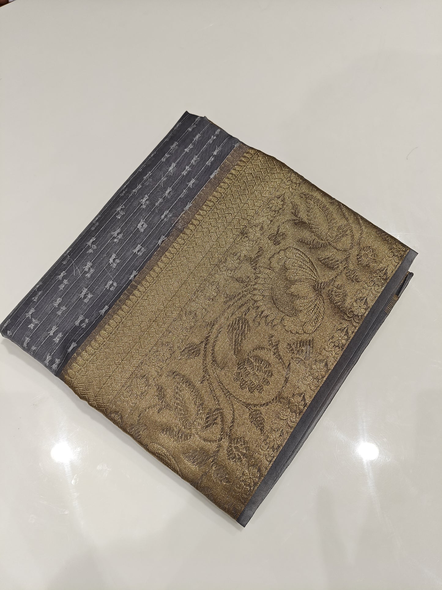 OFFER SALES SAREES - IHA 27253