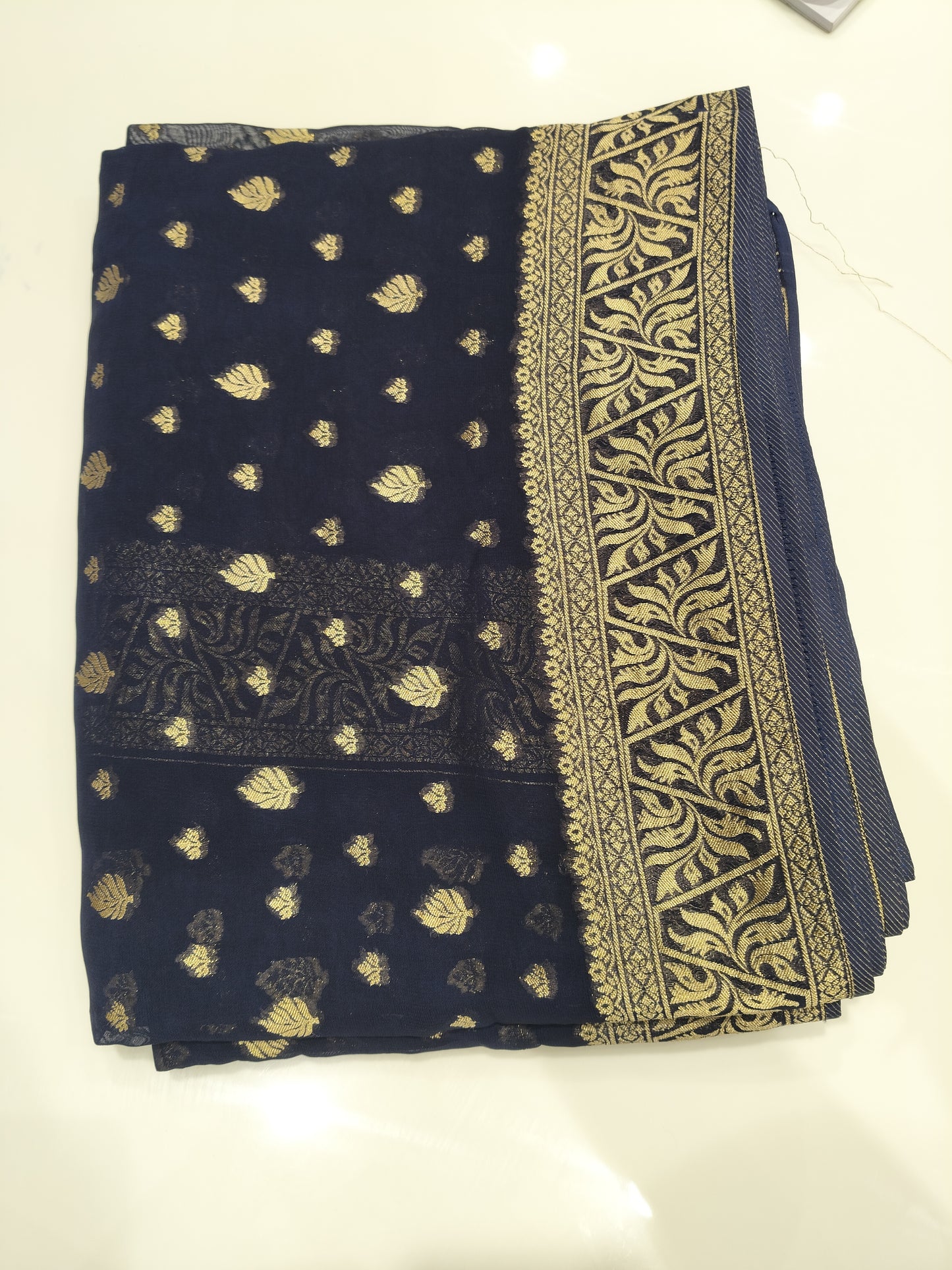 OFFER SALES SAREES - IHA 27342