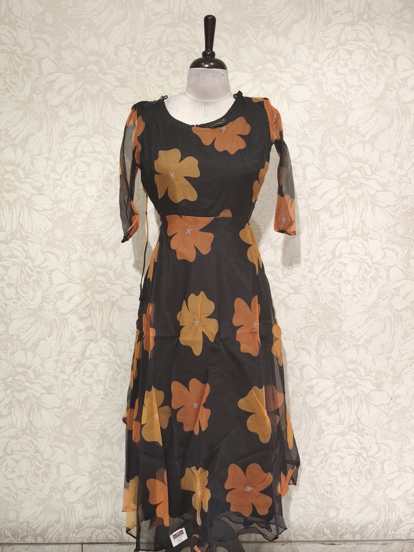 OFFER SALES TOPS COLLECTIONS - IHA 27085