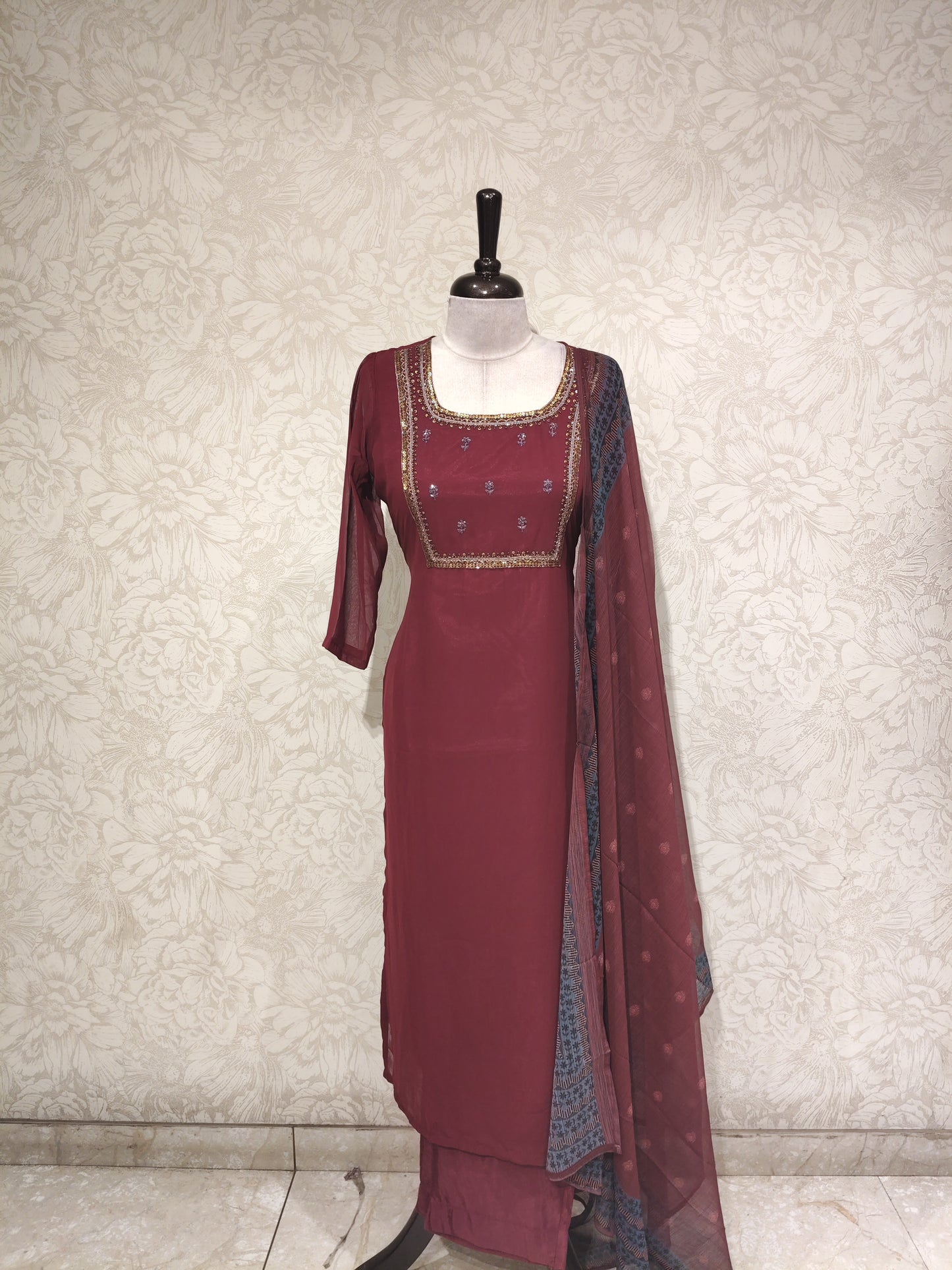 OFFER SALES TOP AND BOTTOM - IHA 27533