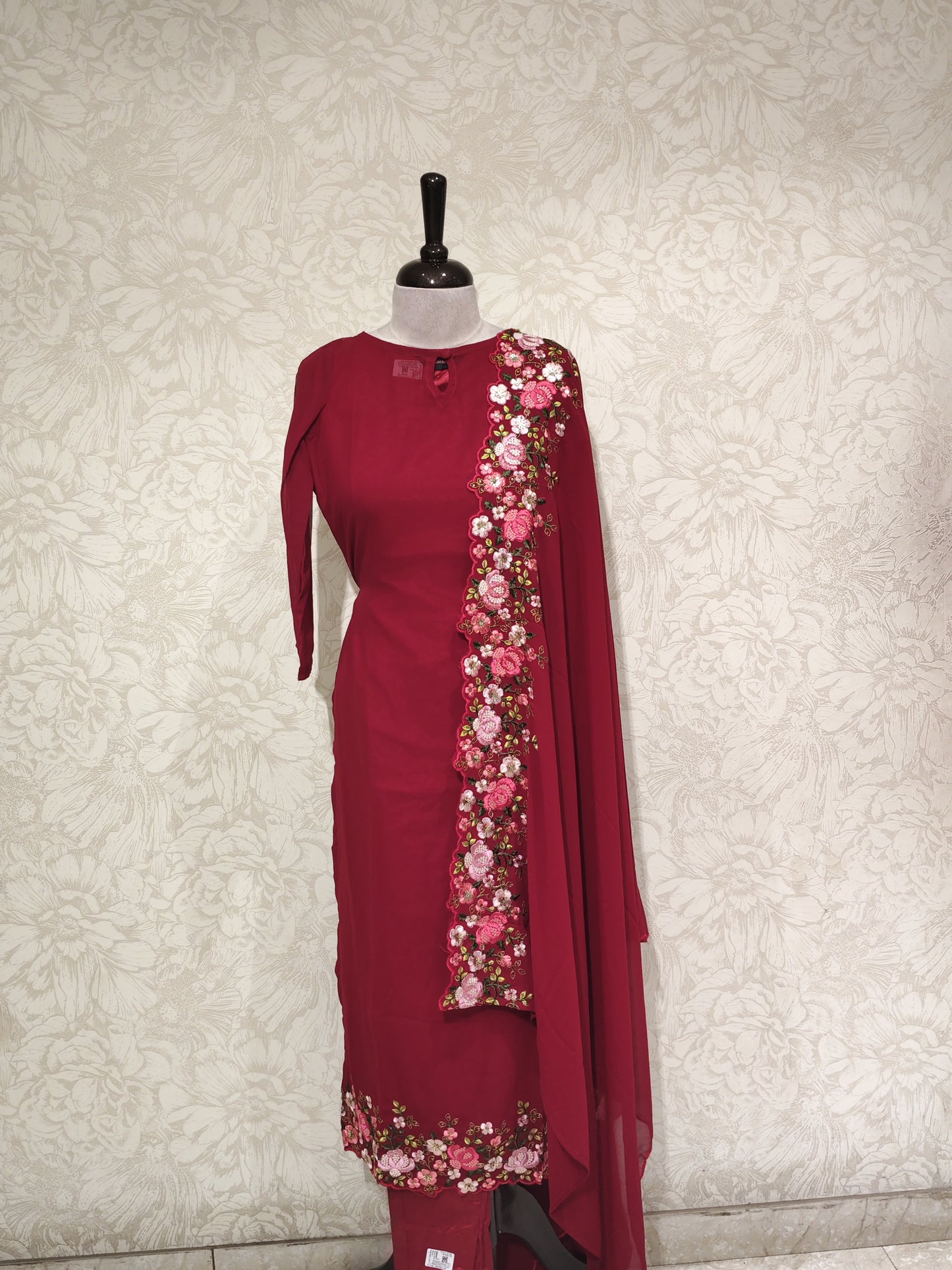 OFFER SALES TOP AND BOTTOM - IHA 27524