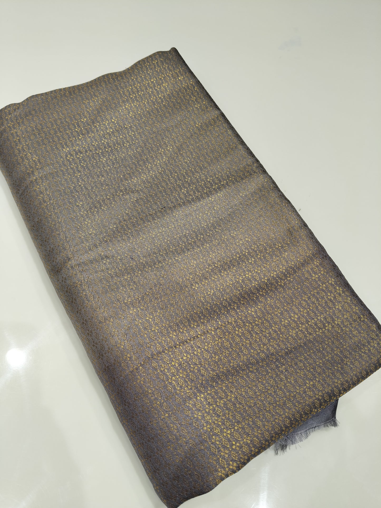 OFFER SALES SAREES - IHA 27410
