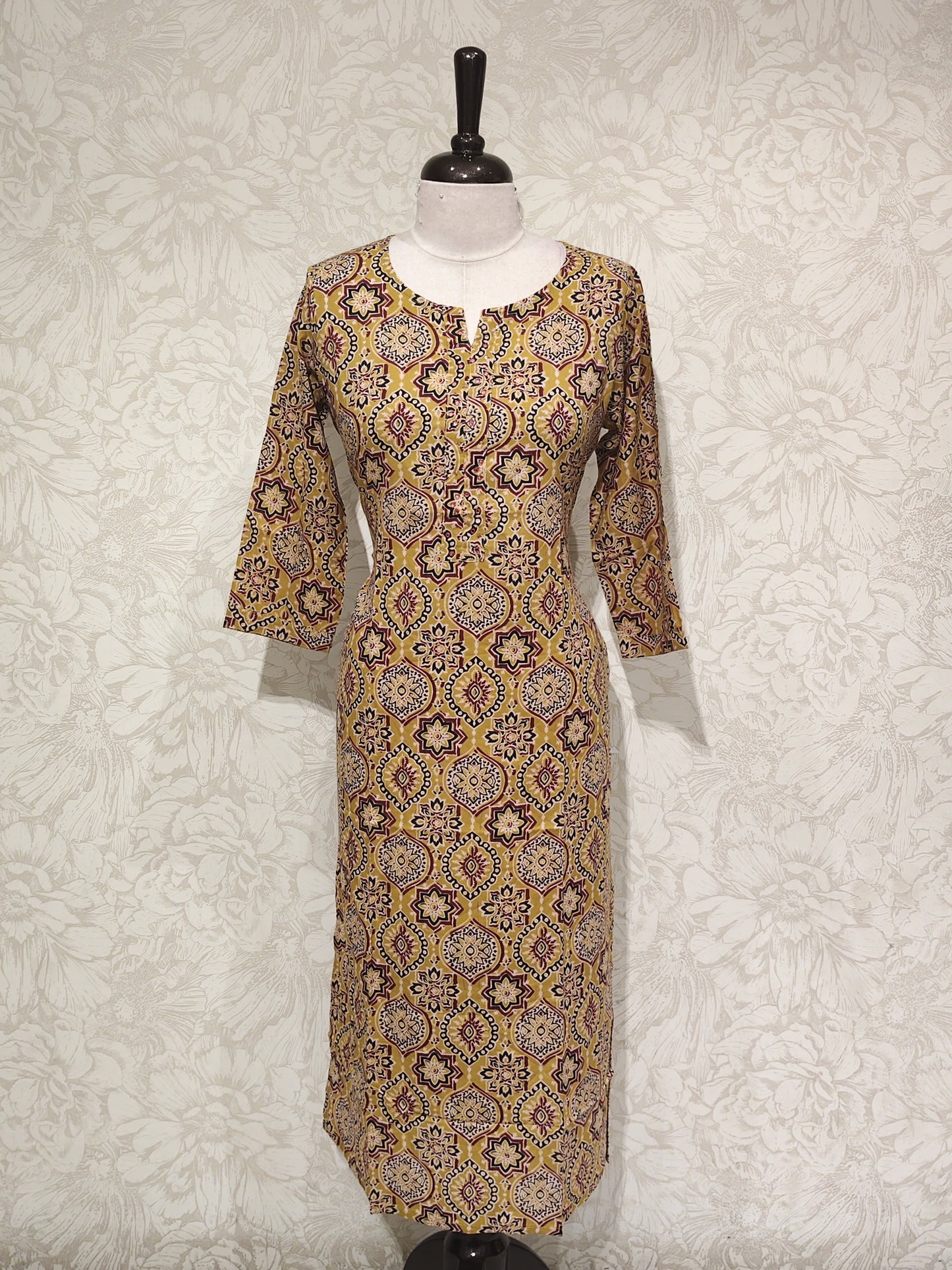 OFFER SALES TOPS COLLECTIONS - IHA 27085