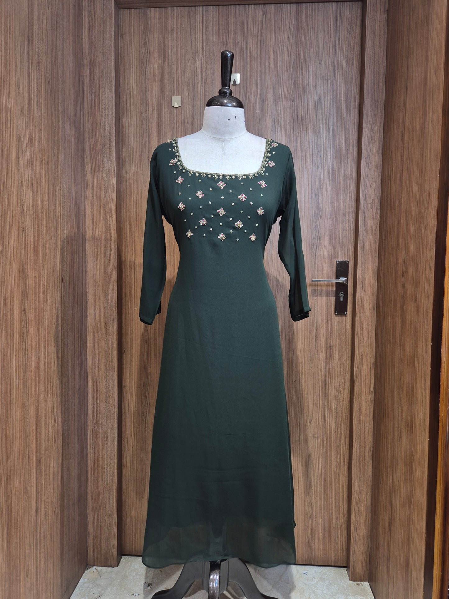 OFFER SALES TOPS COLLECTIONS - IHA 26778