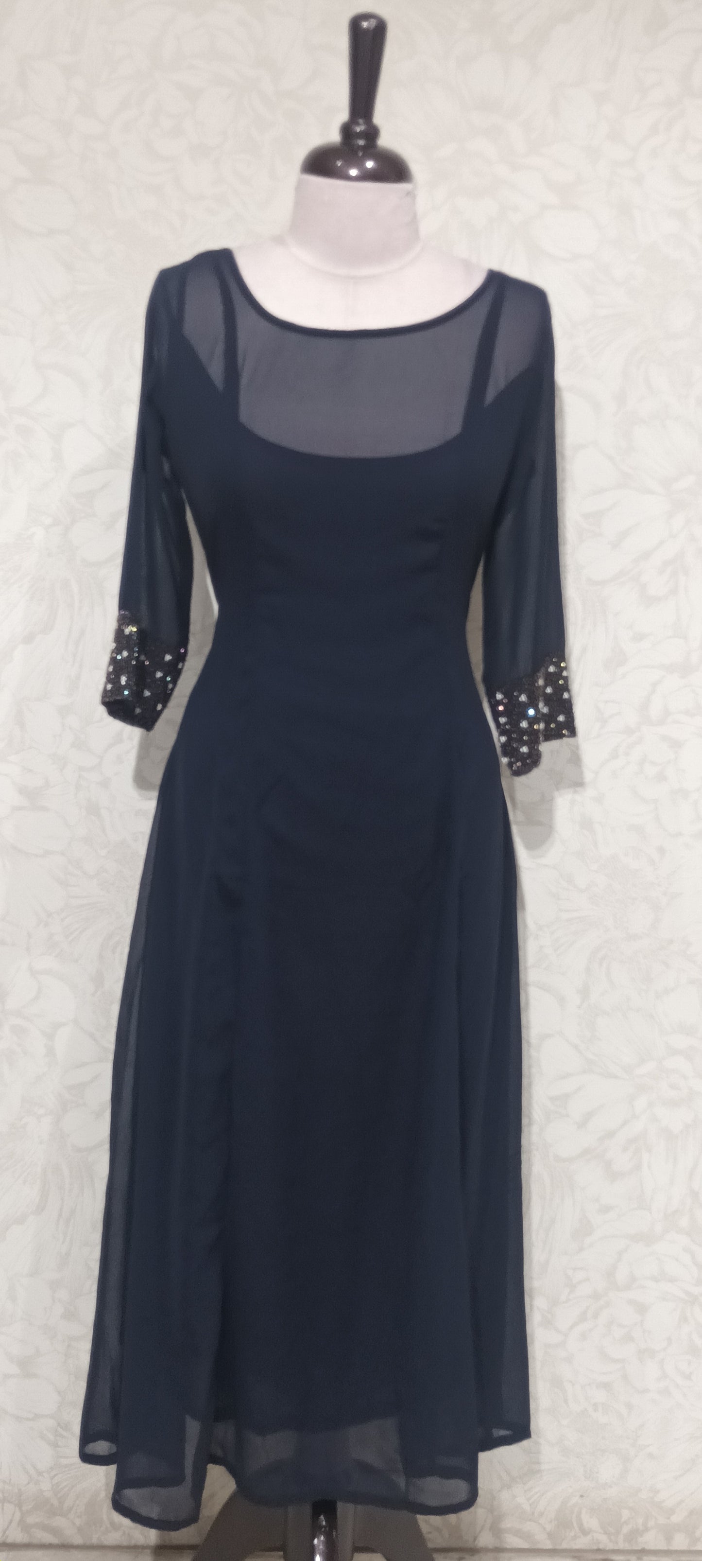 OFFER SALES TOPS COLLECTIONS - IHA 27085