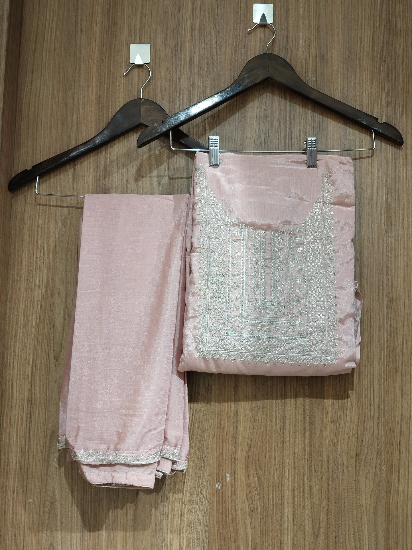 OFFER SALES UNSTITCHED SALWAR - IHA 27579