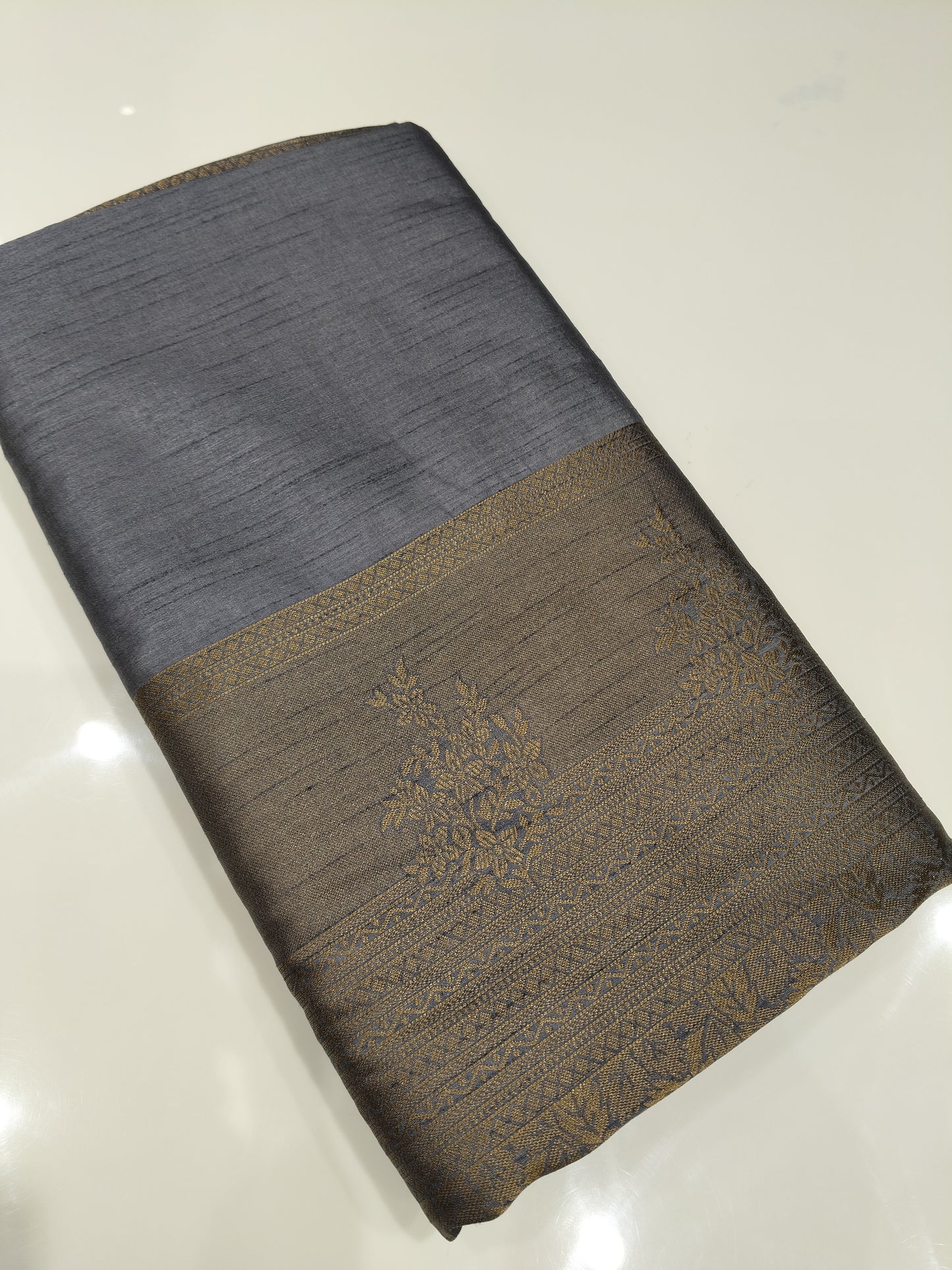 OFFER SALES SAREES - IHA 27410