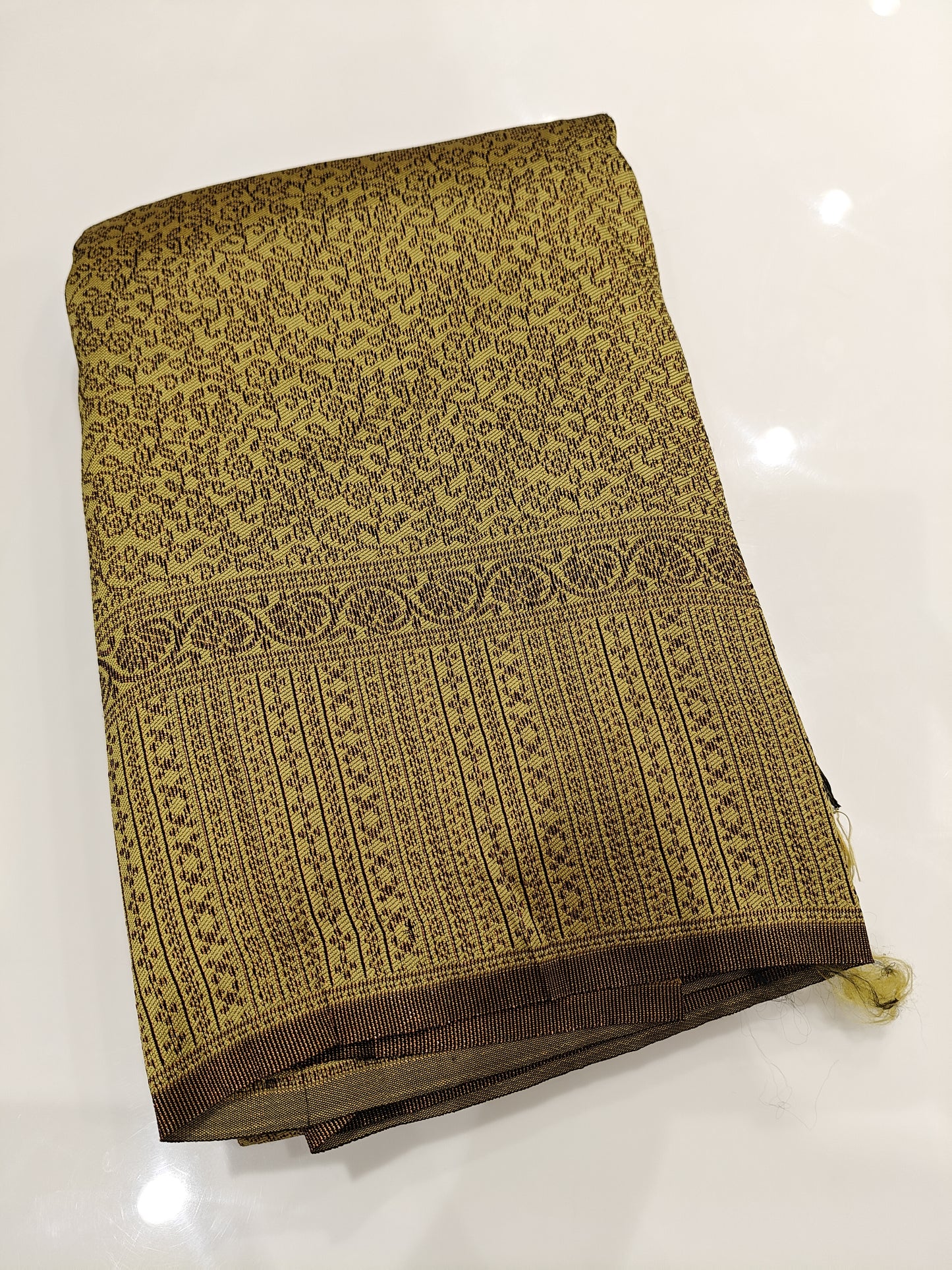 OFFER SALES SAREES - IHA 27224