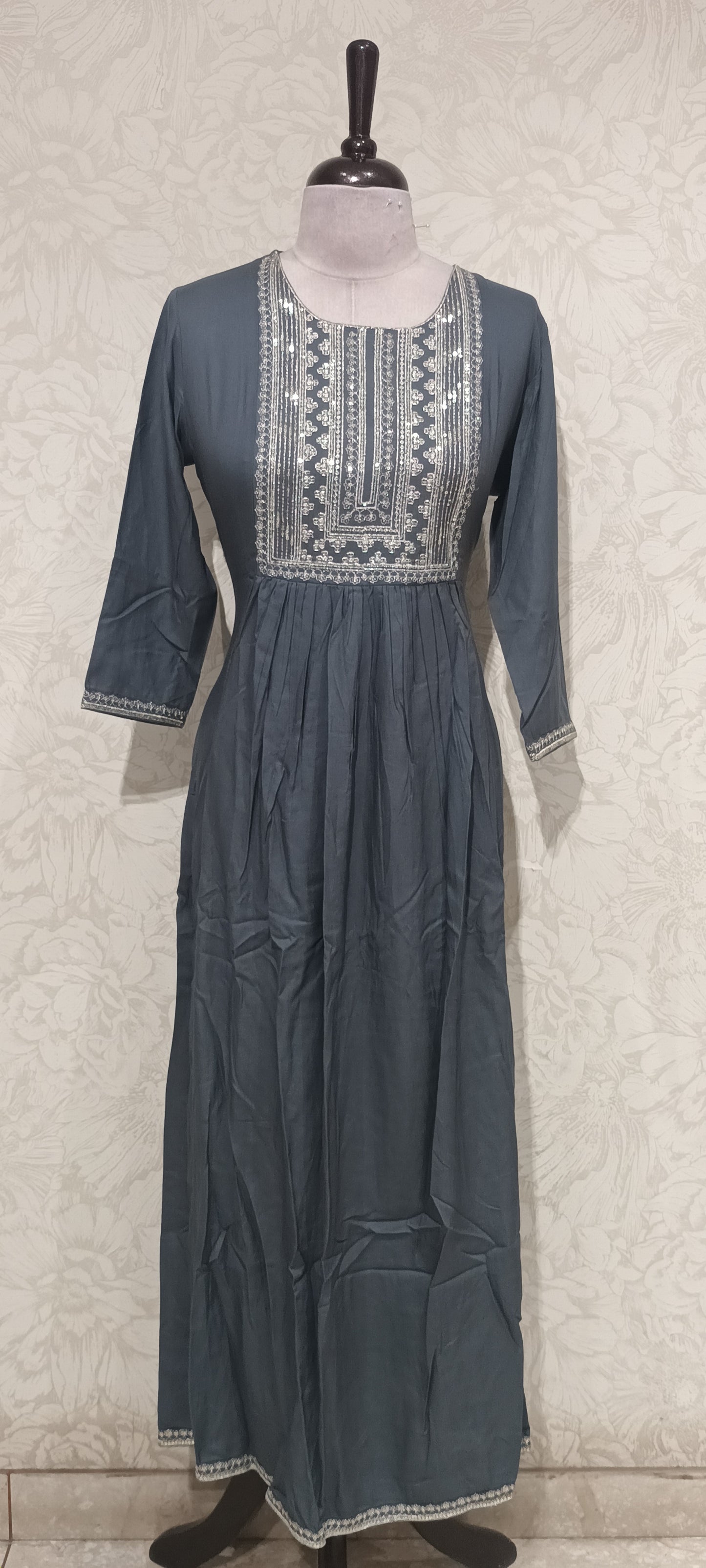OFFER SALES TOPS COLLECTIONS - IHA 27085