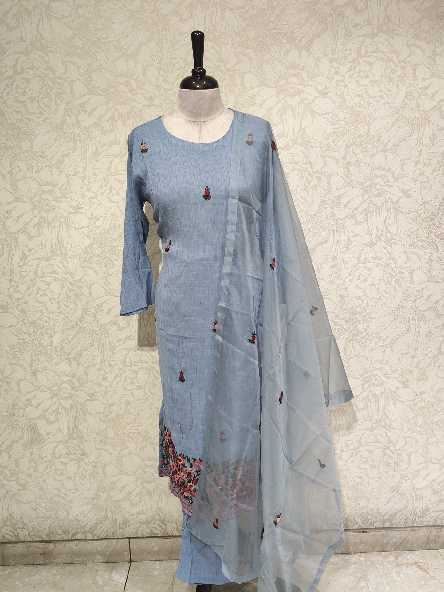 OFFER SALES TOP AND BOTTOM - IHA 27533