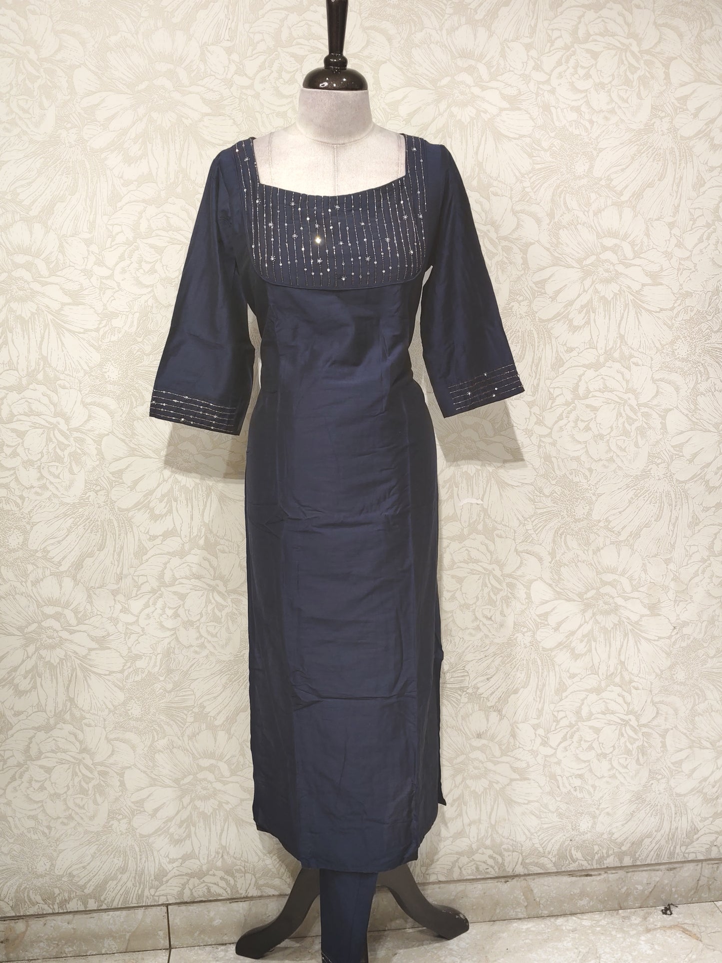 OFFER SALES TOP AND BOTTOM COLLECTIONS - IHA 27407