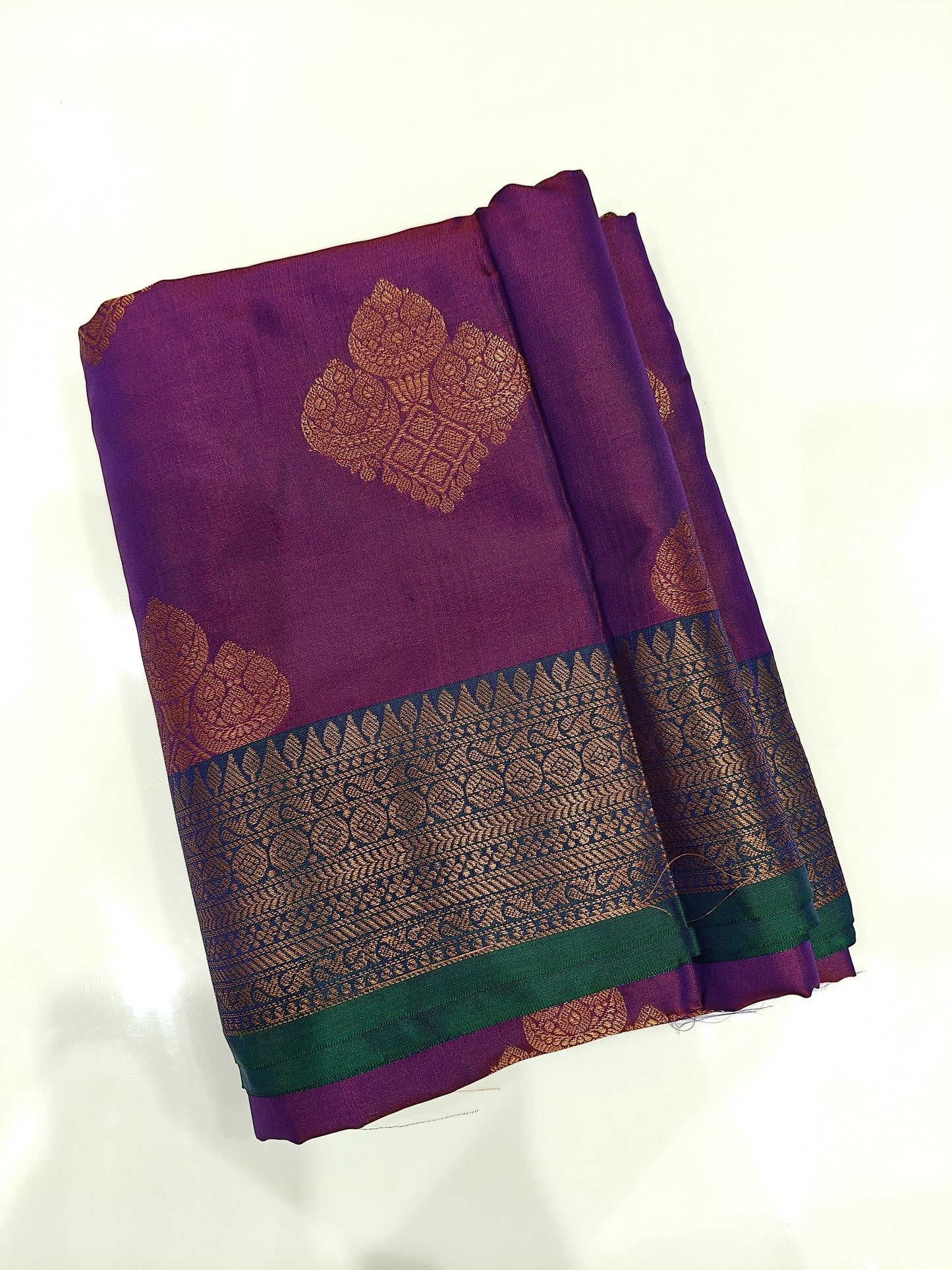 OFFER SALES SAREES - IHA 27253