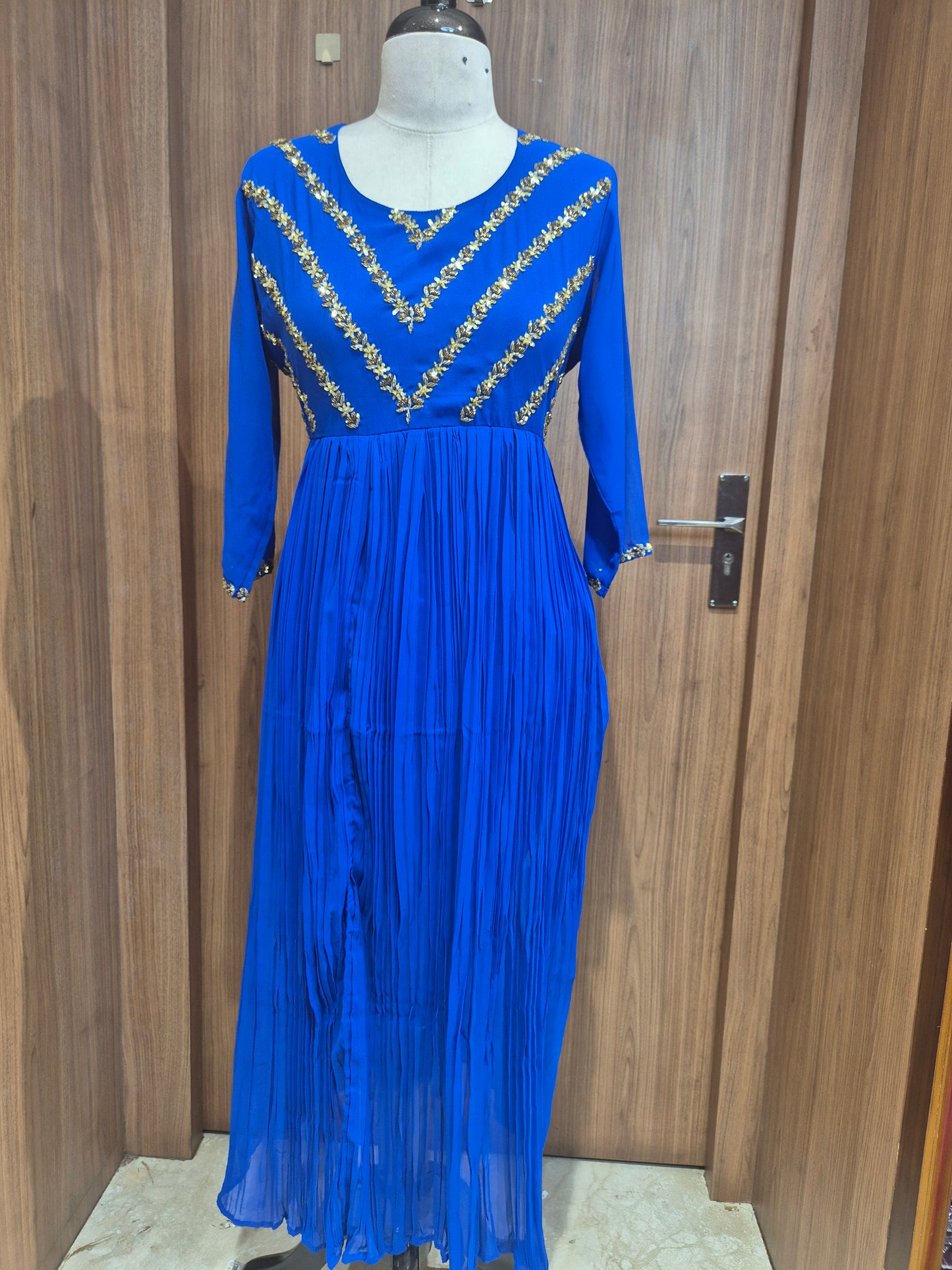 OFFER SALES TOPS COLLECTIONS - IHA 26778