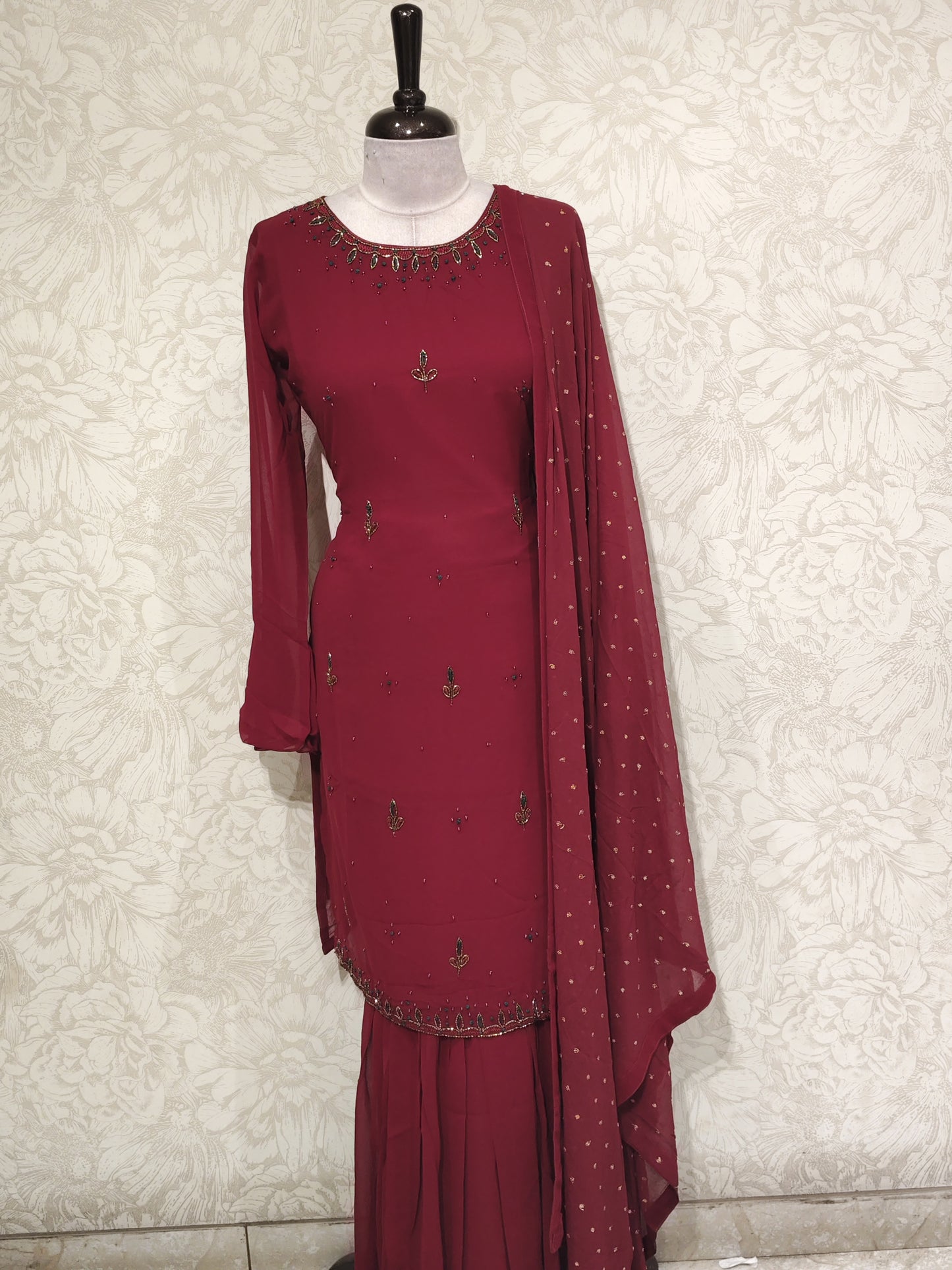 OFFER SALES TOP AND BOTTOM - IHA 27524