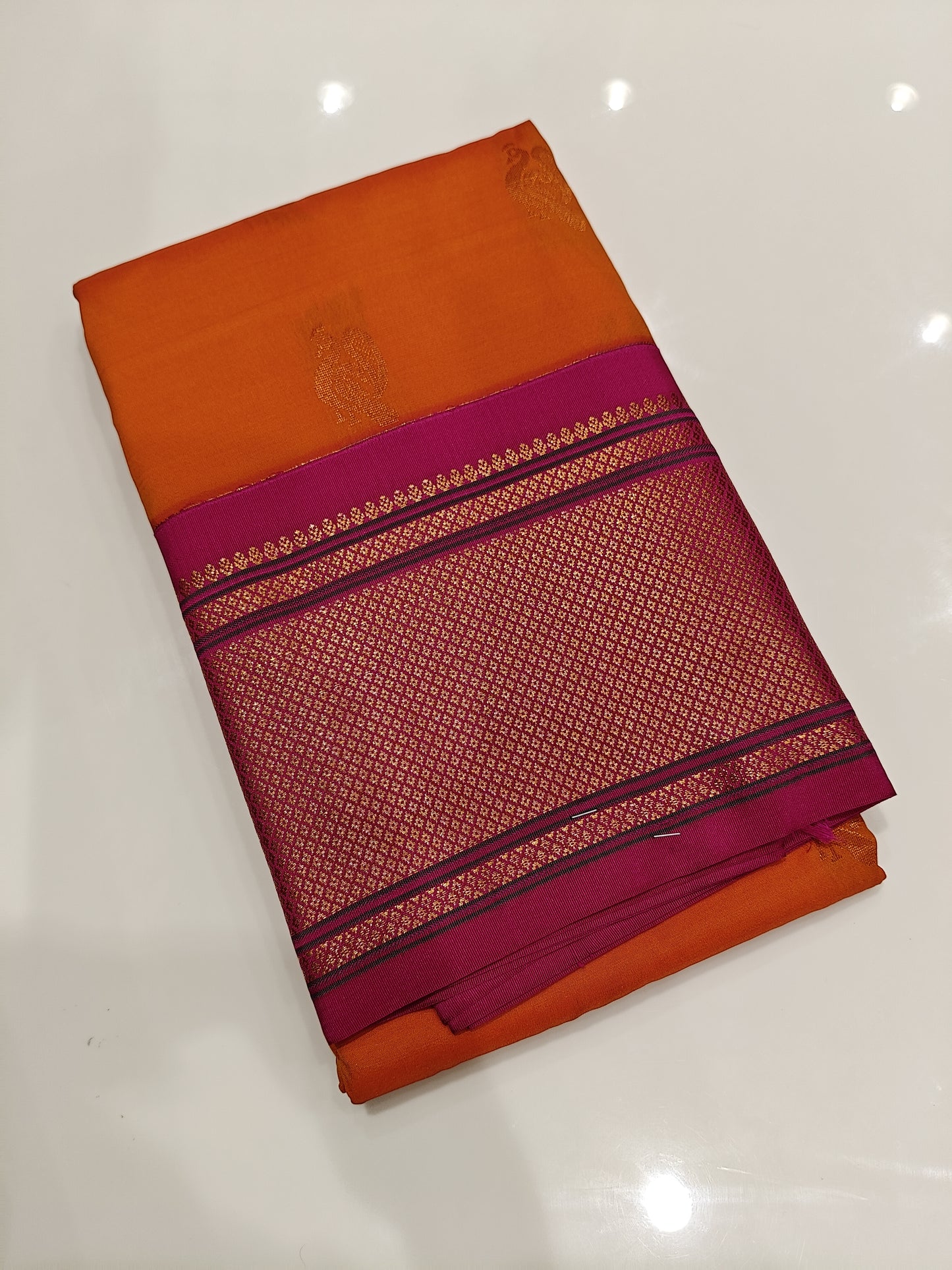 OFFER SALES SAREES - IHA 27224
