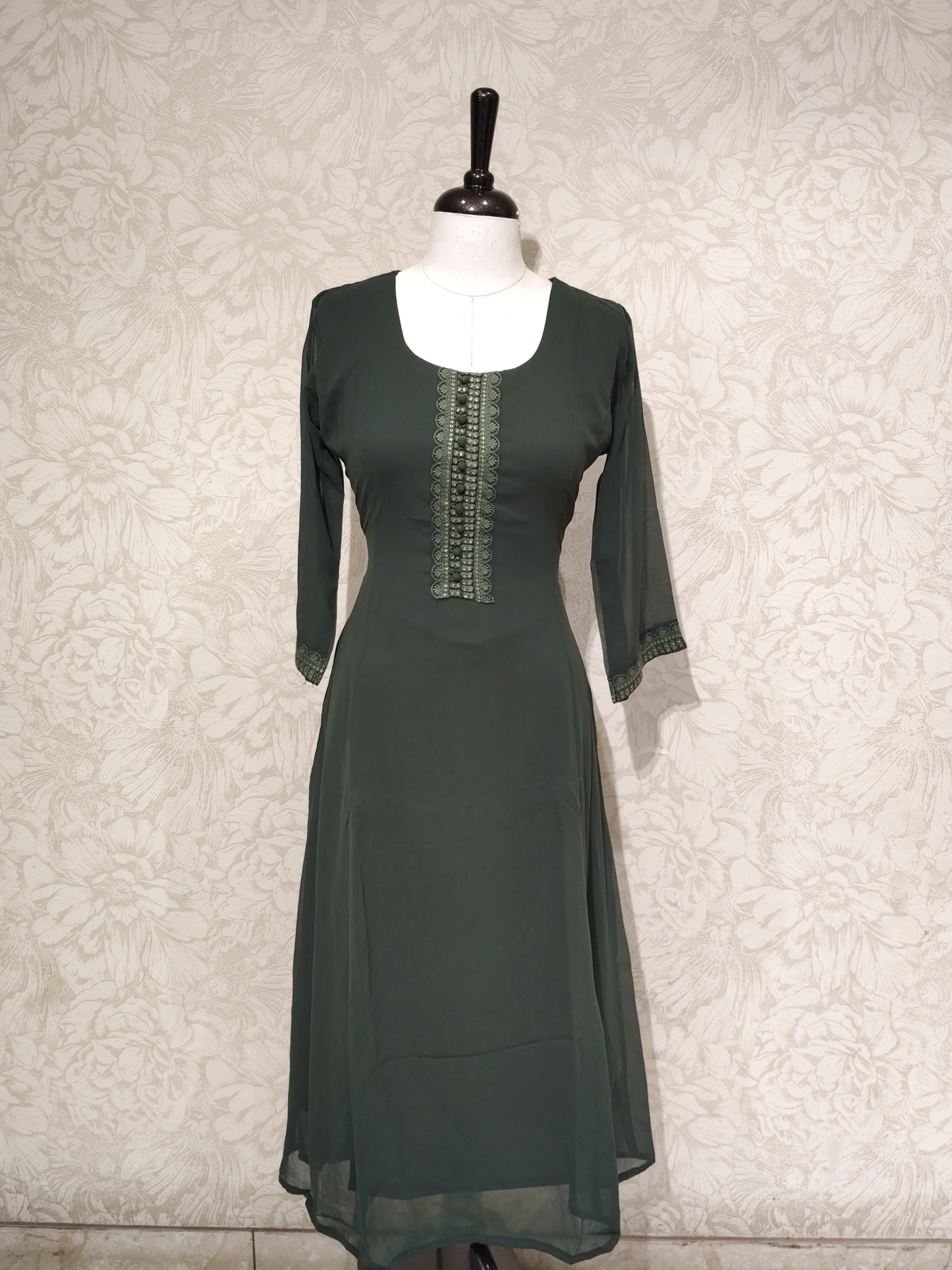 OFFER SALES TOPS COLLECTIONS - IHA 27103