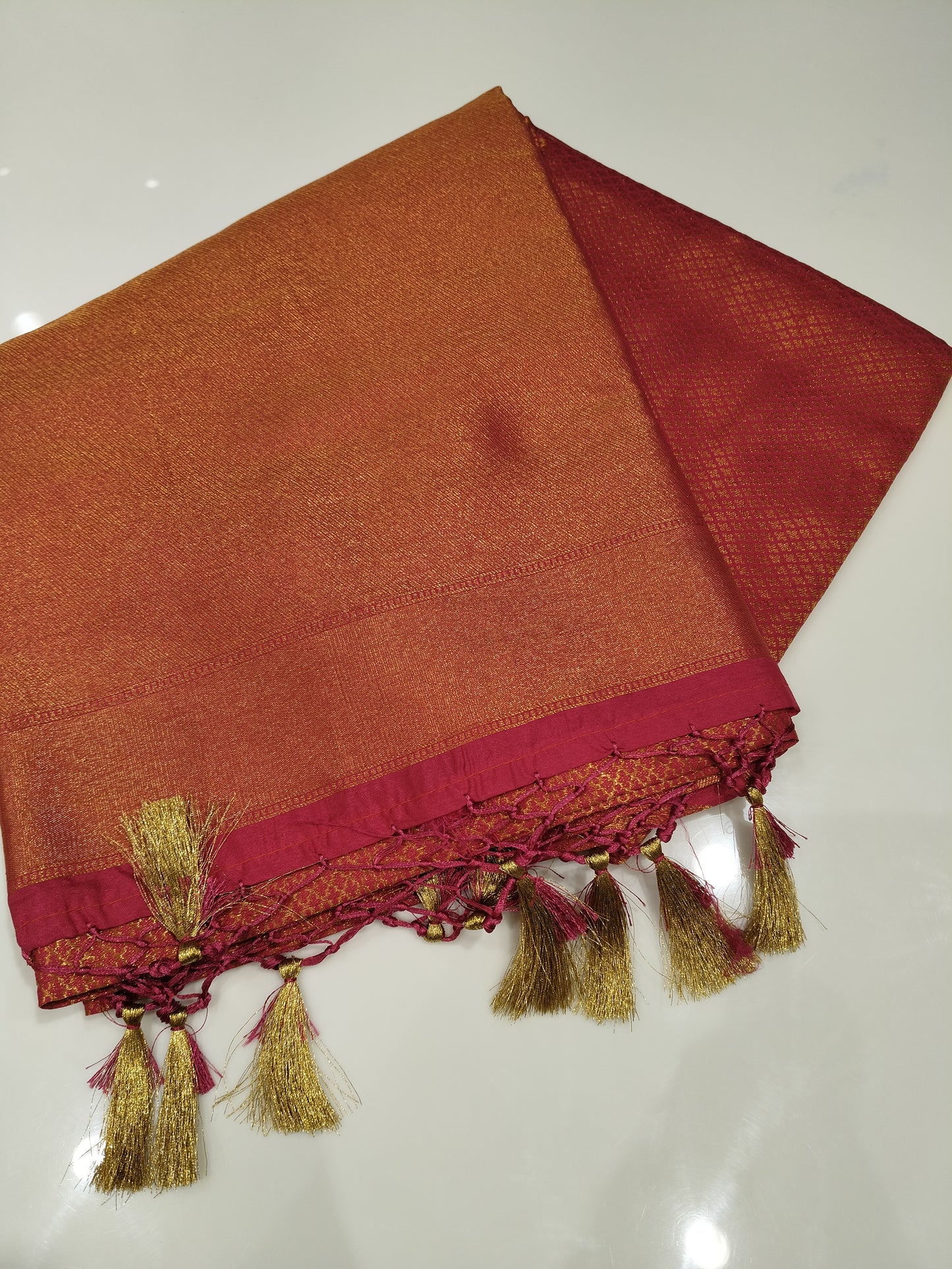 OFFER SALES SAREES - IHA 27410