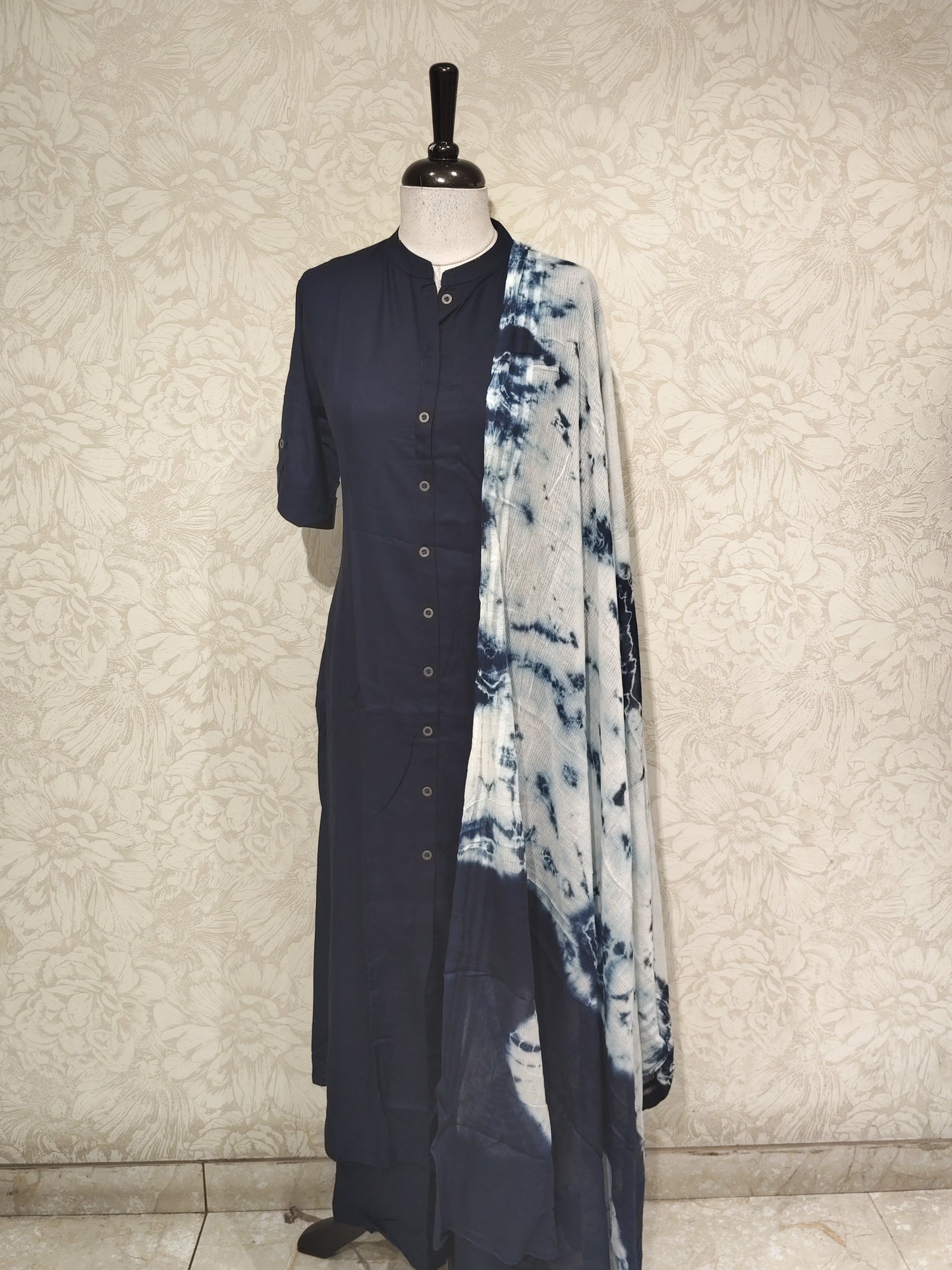 OFFER SALES TOP AND BOTTOM - IHA 27533