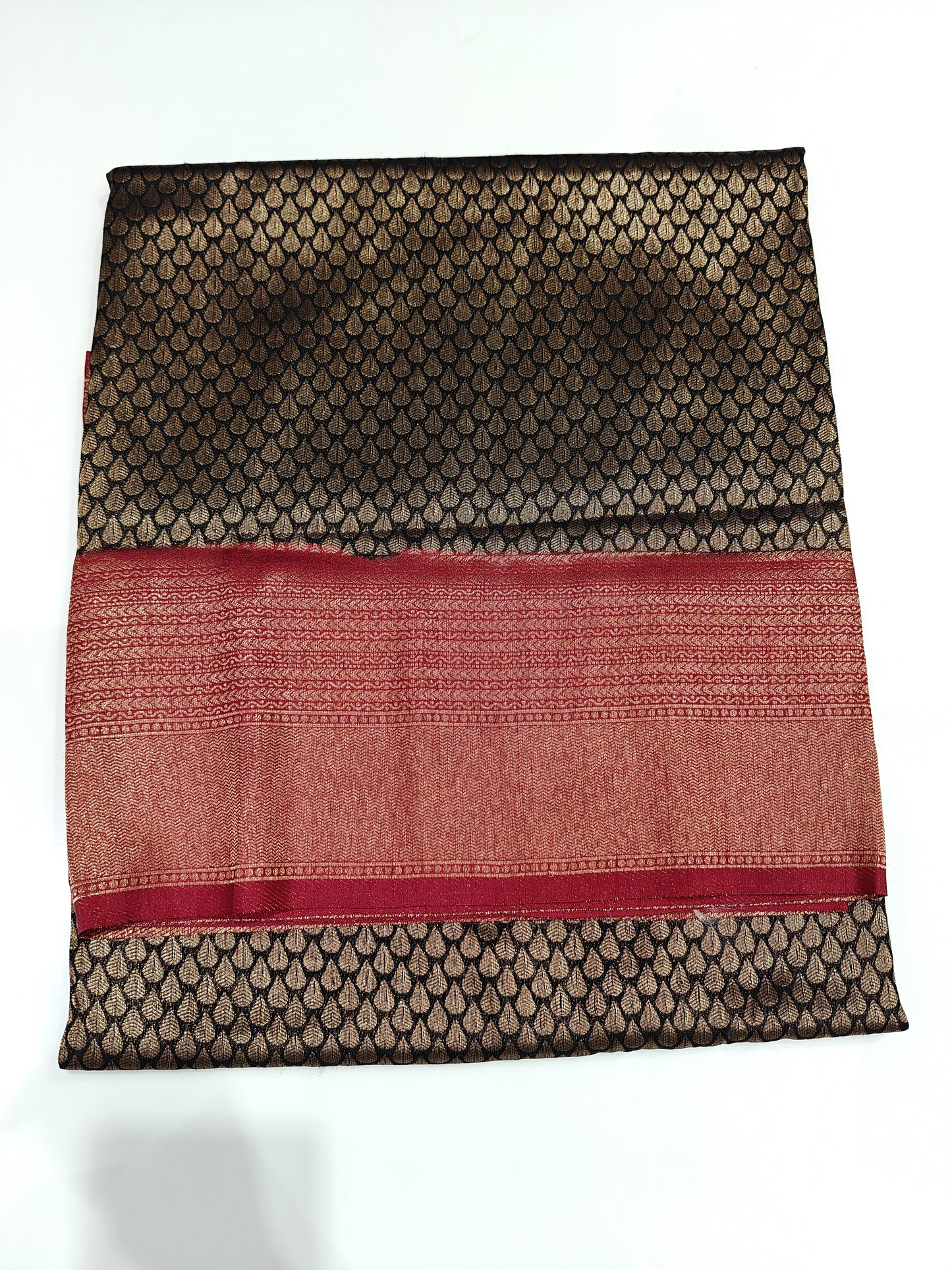 OFFER SALES SAREES - IHA 27253