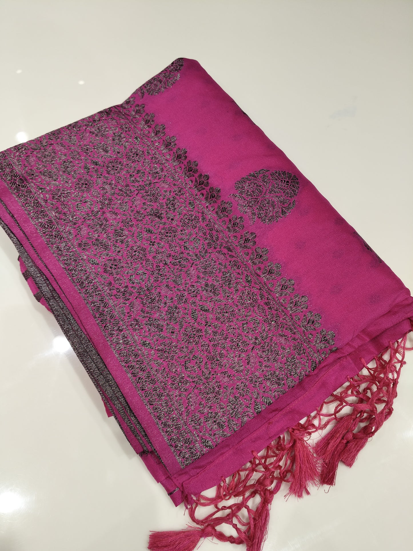 OFFER SALES SAREES - IHA 27410