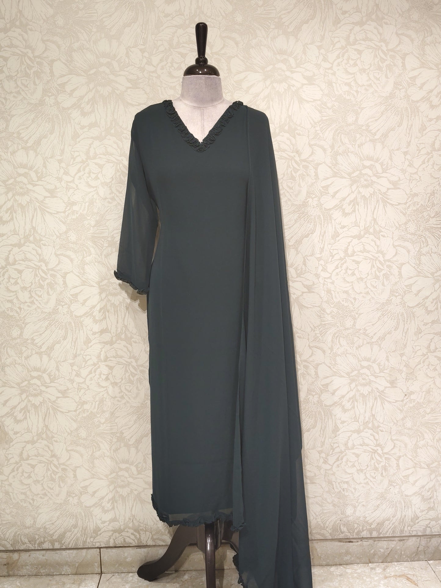 OFFER SALES TOPS COLLECTIONS - IHA 27179