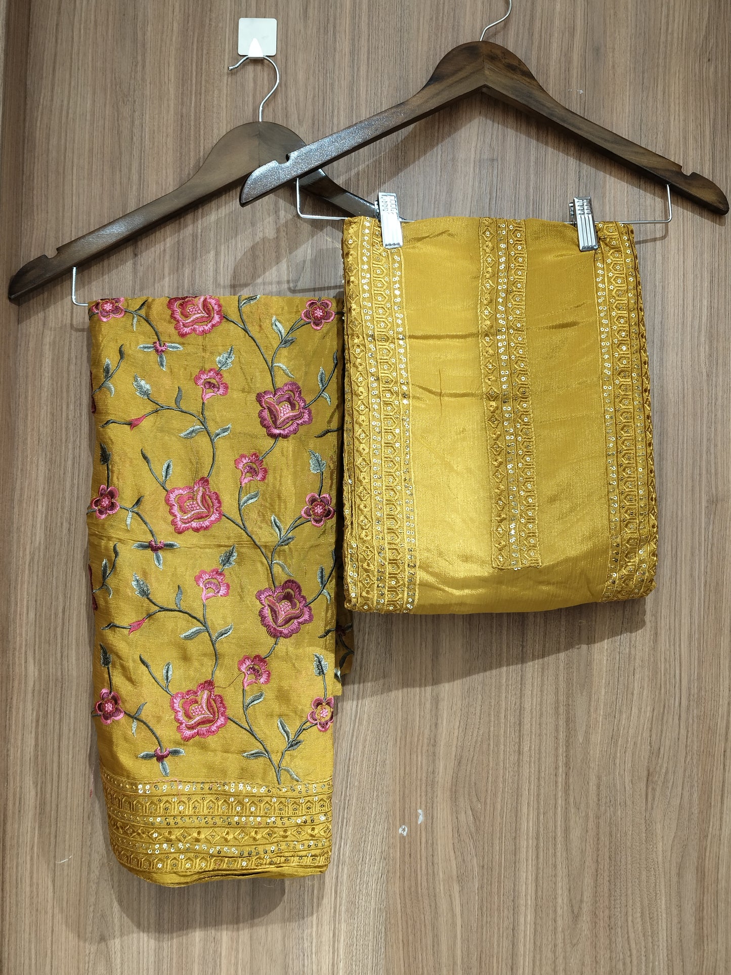 OFFER SALES UNSTITCHED SALWAR - IHA 27562